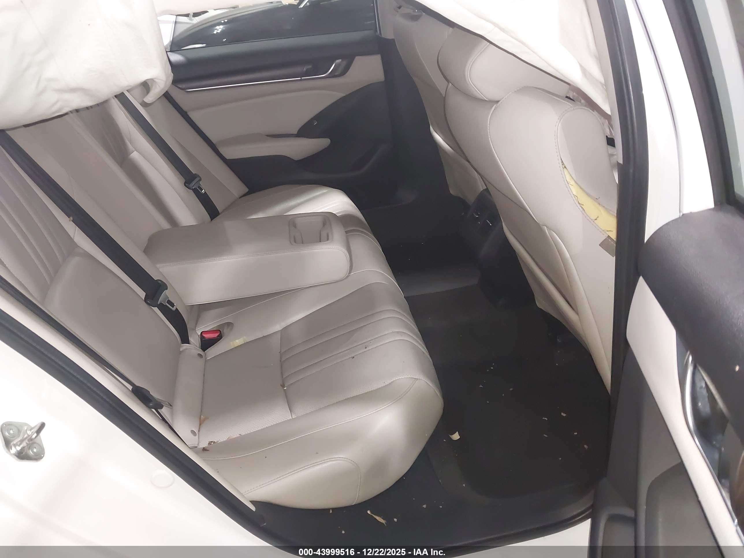 HONDA ACCORD image 8