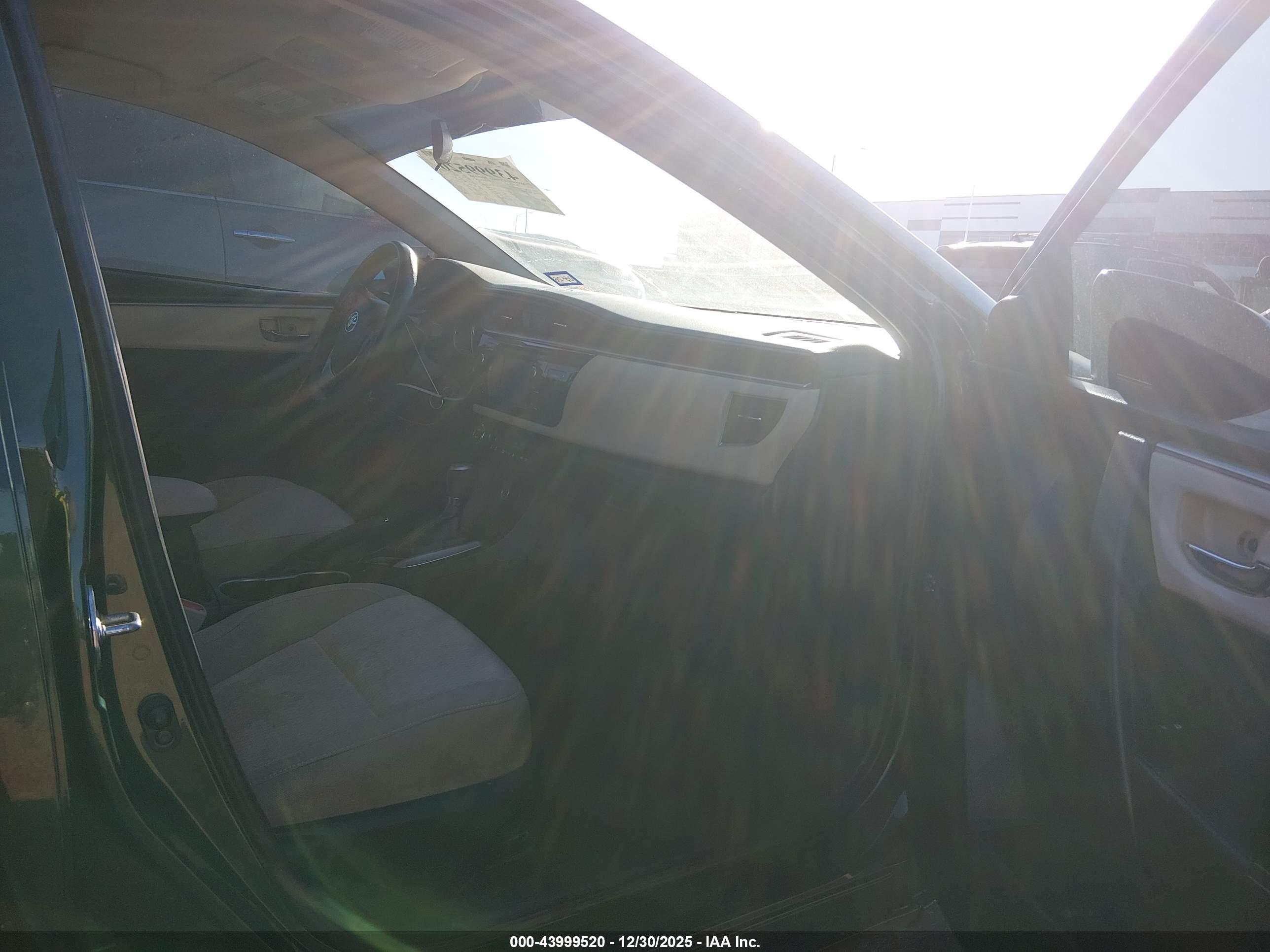 TOYOTA COROLLA image 5