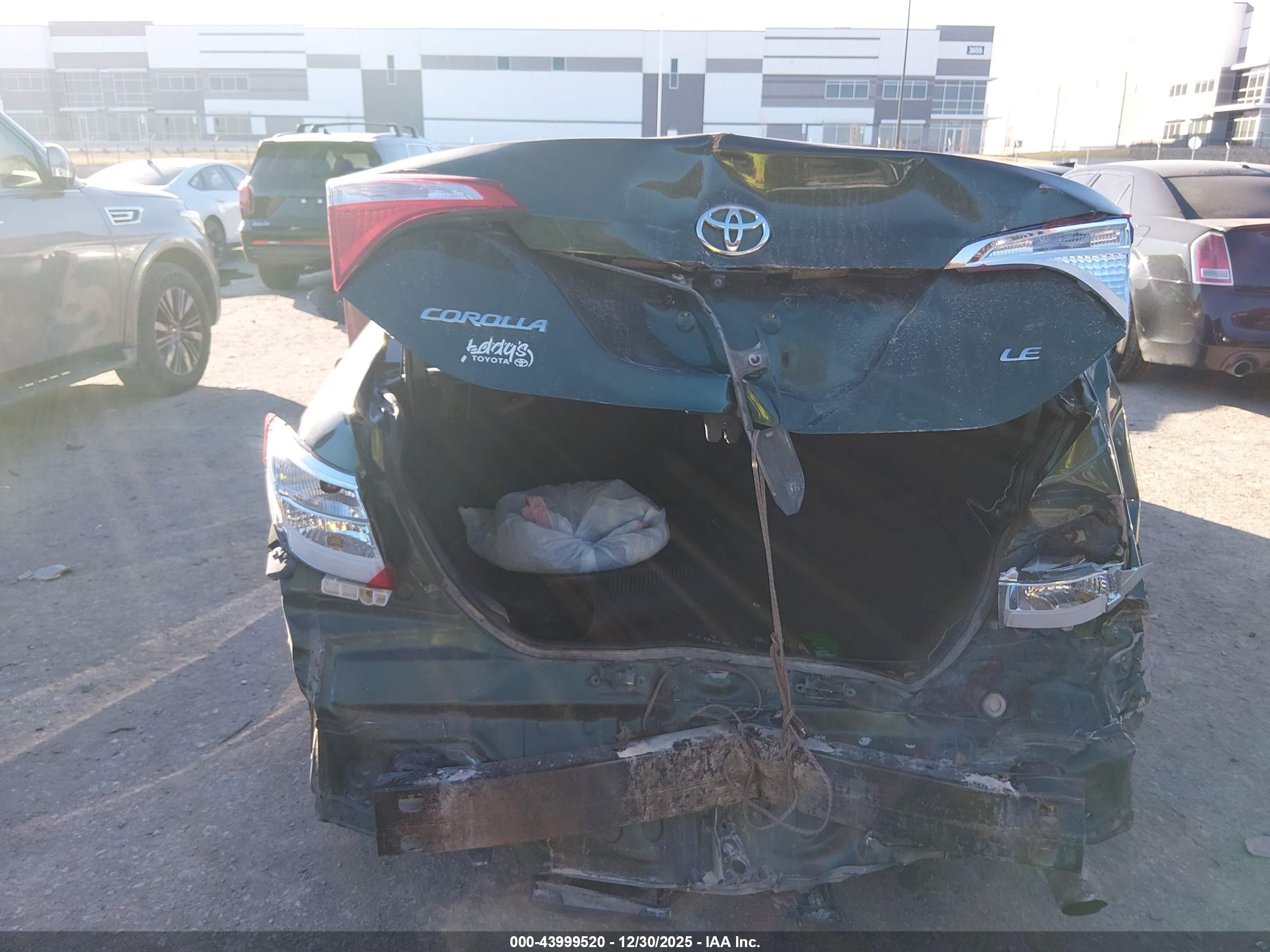 TOYOTA COROLLA image 6