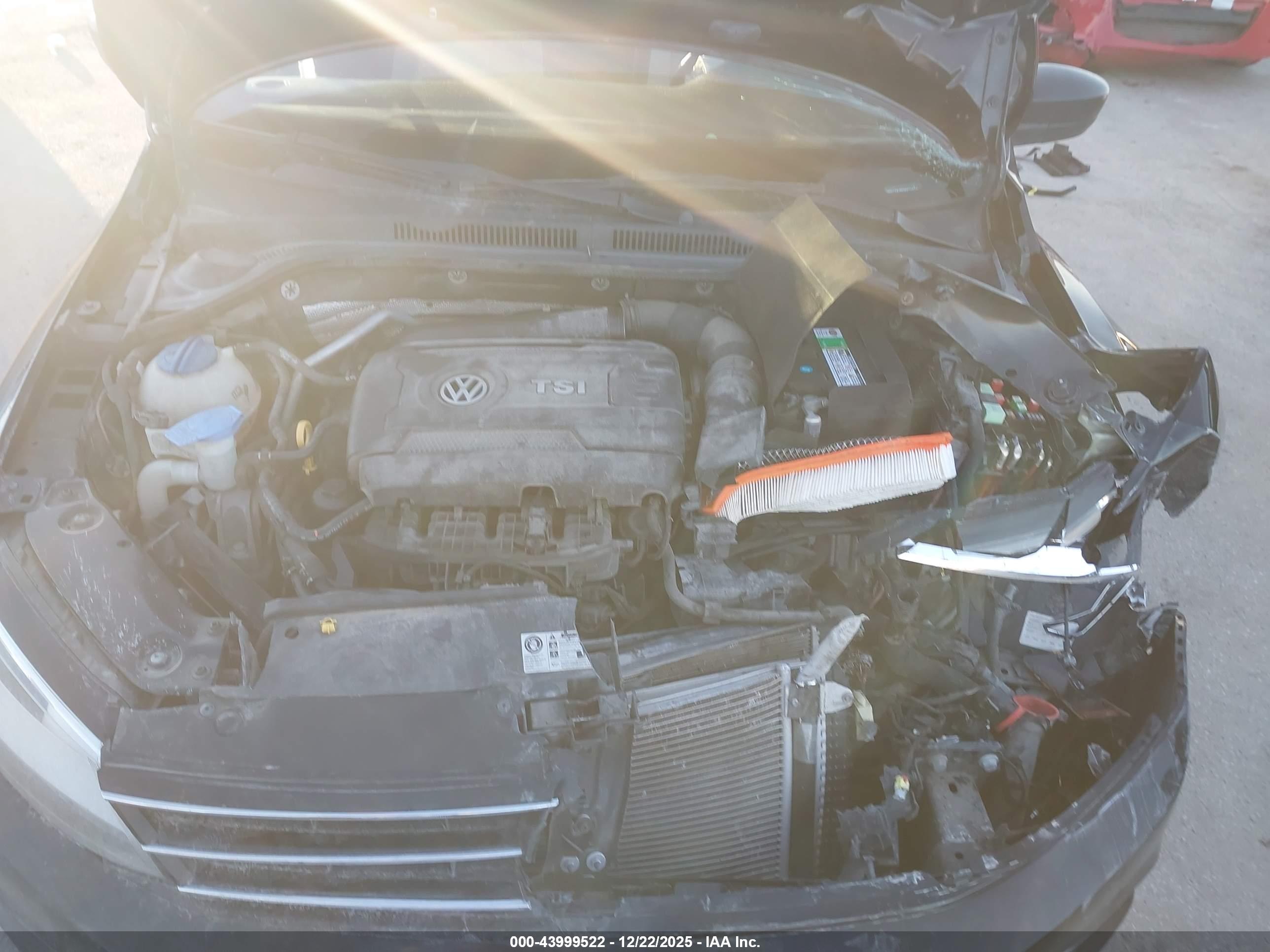 VOLKSWAGEN JETTA image 10