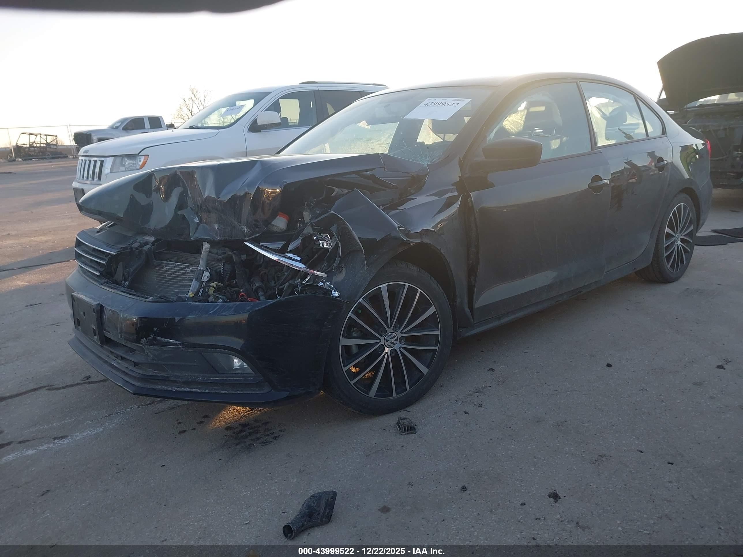 VOLKSWAGEN JETTA image 2