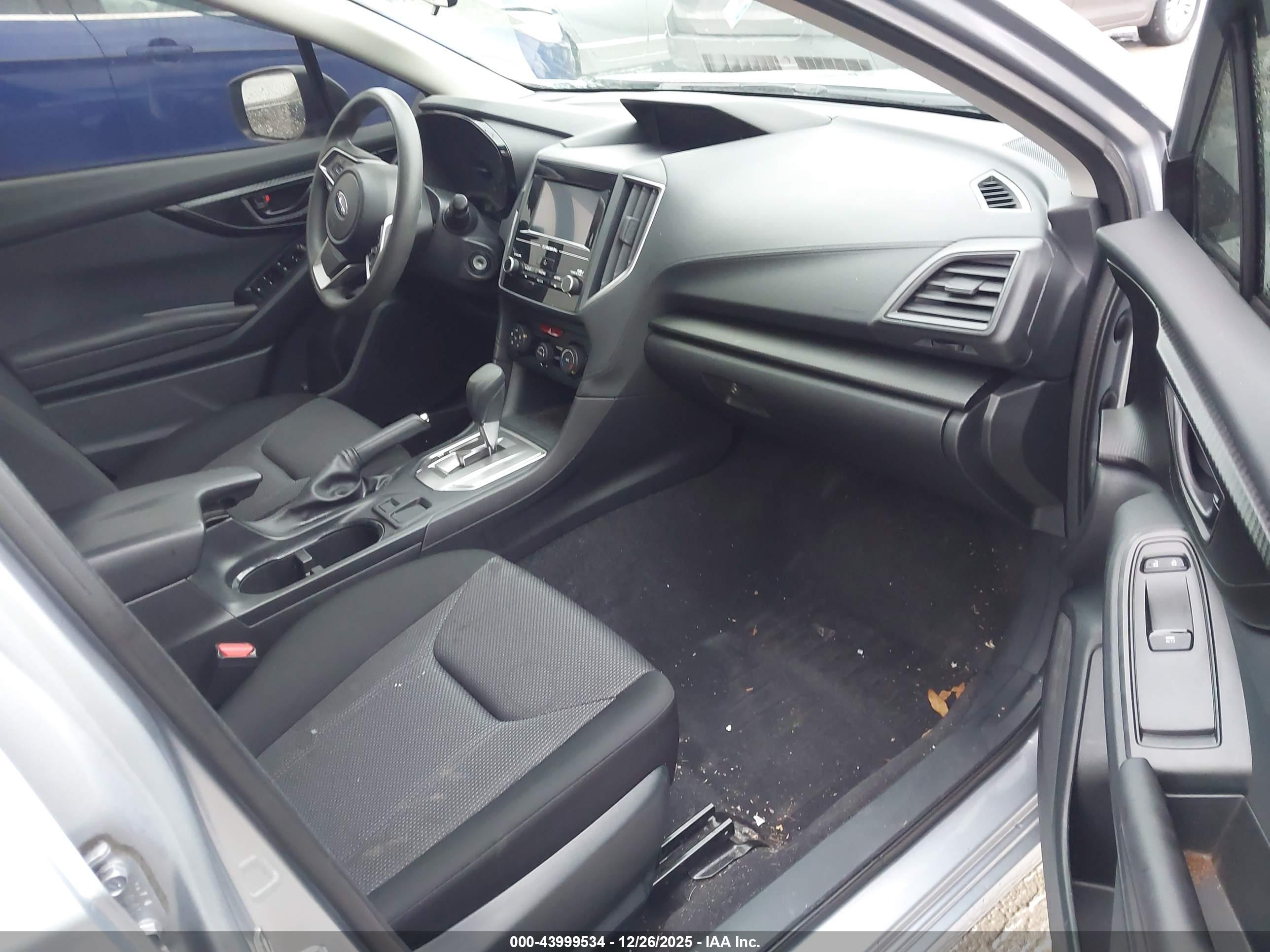 SUBARU IMPREZA image 5