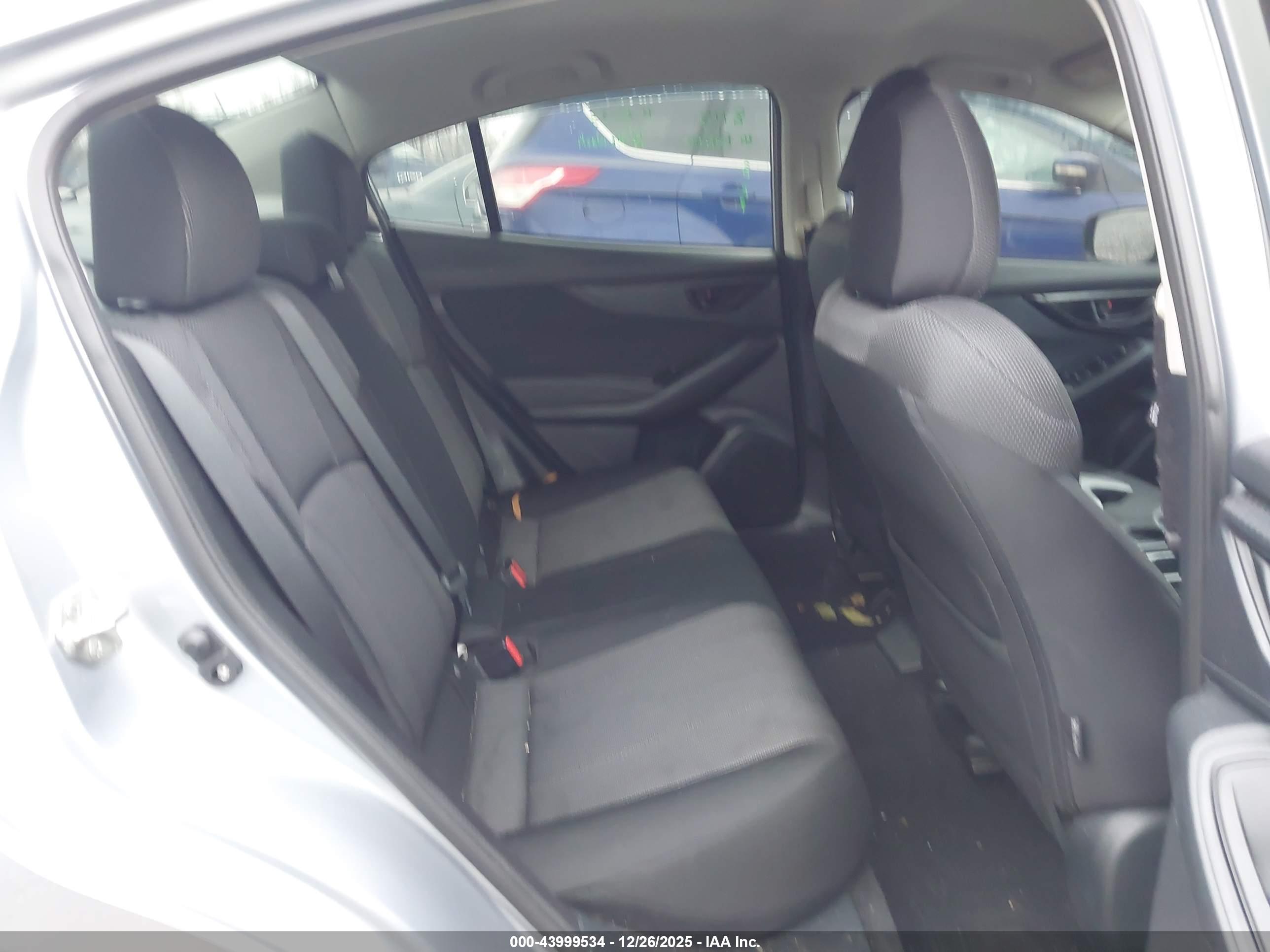 SUBARU IMPREZA image 8