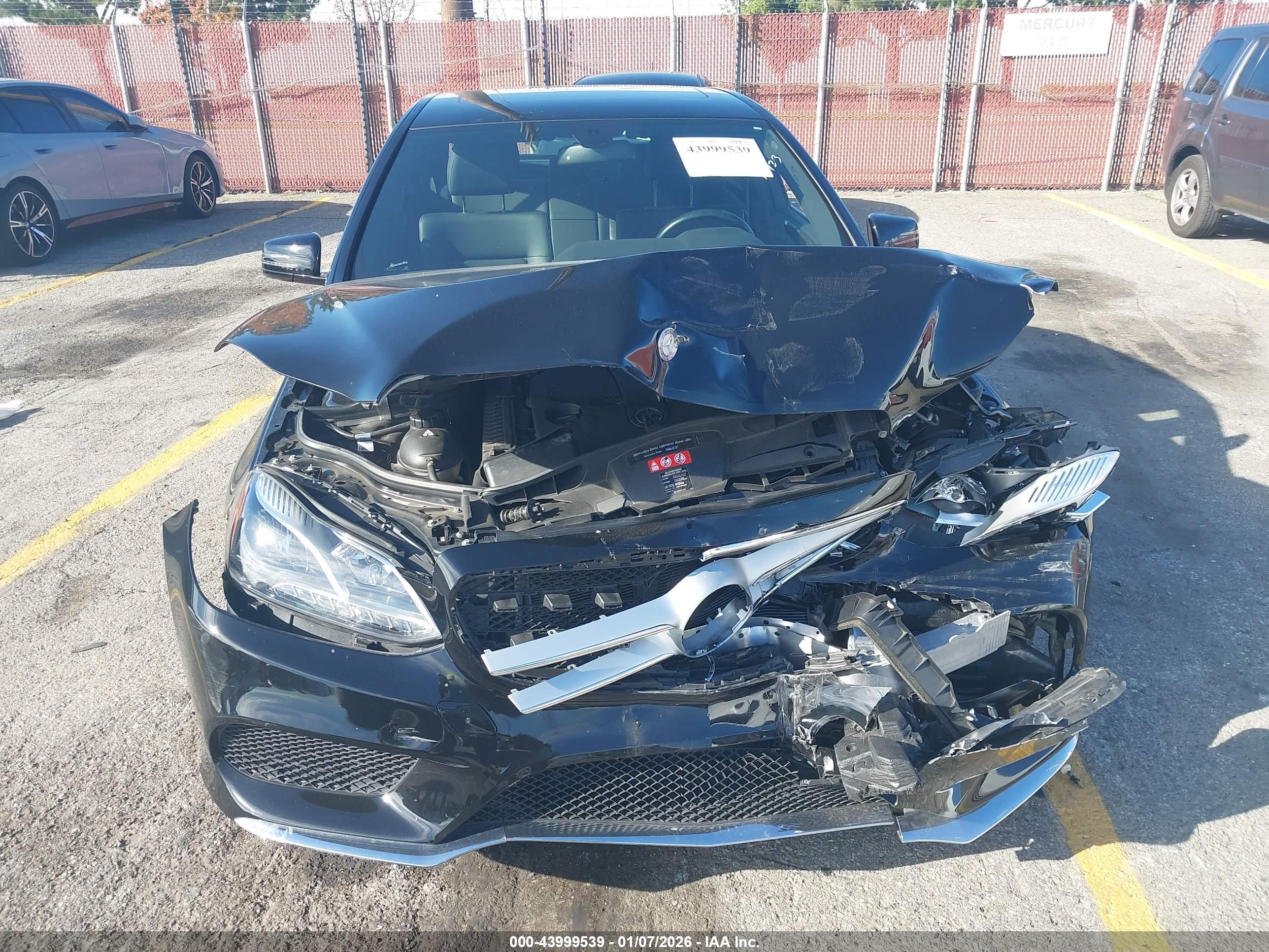 MERCEDES-BENZ E image 6