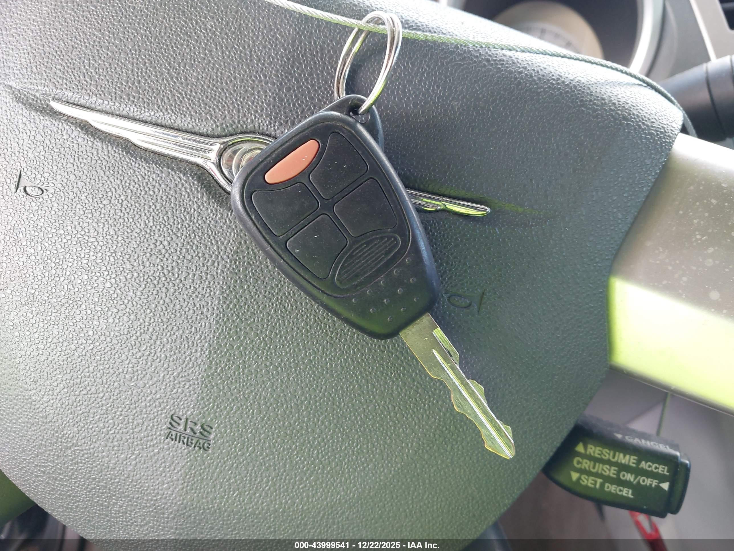 CHRYSLER SEBRING image 11