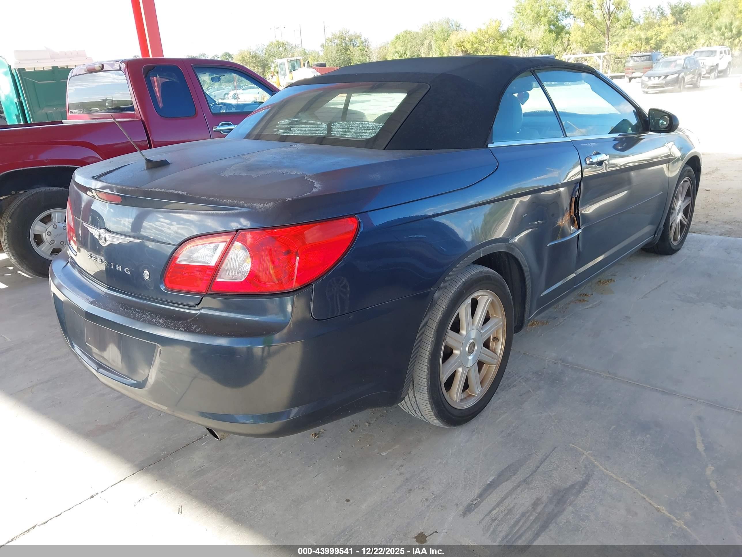 CHRYSLER SEBRING image 4