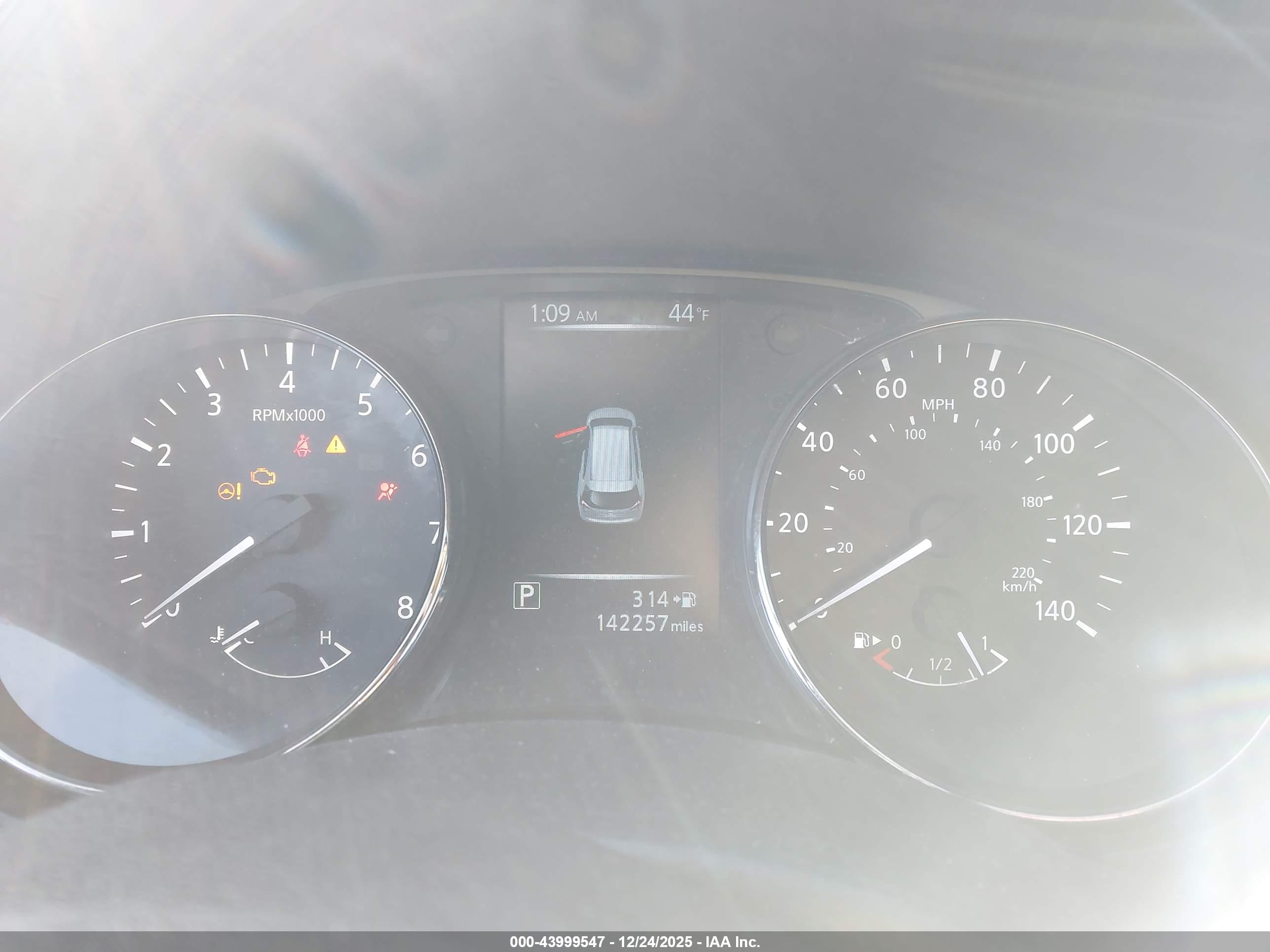 NISSAN ROGUE image 7