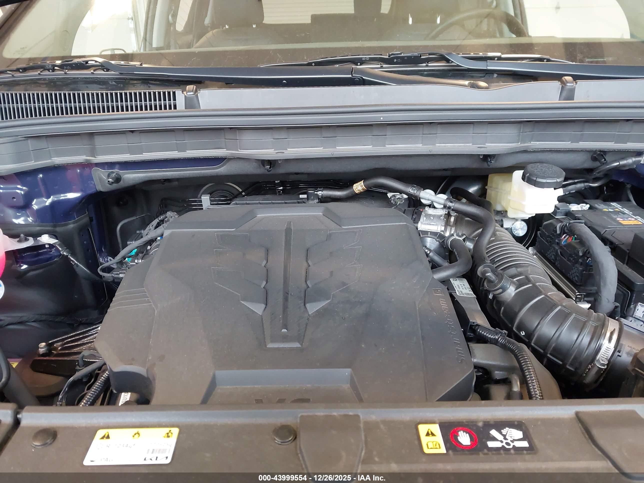 KIA CARNIVAL image 10