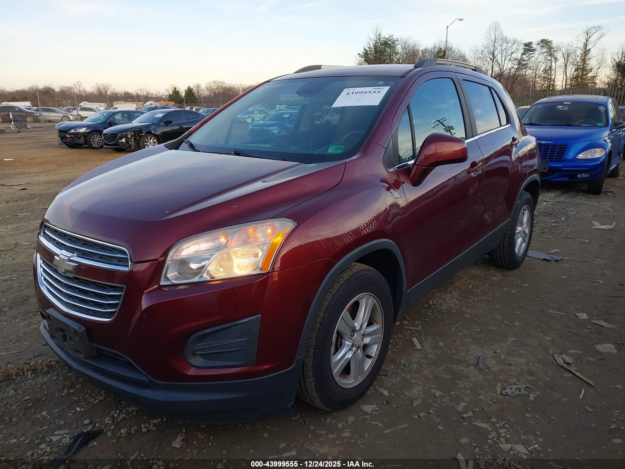 CHEVROLET TRAX image 2