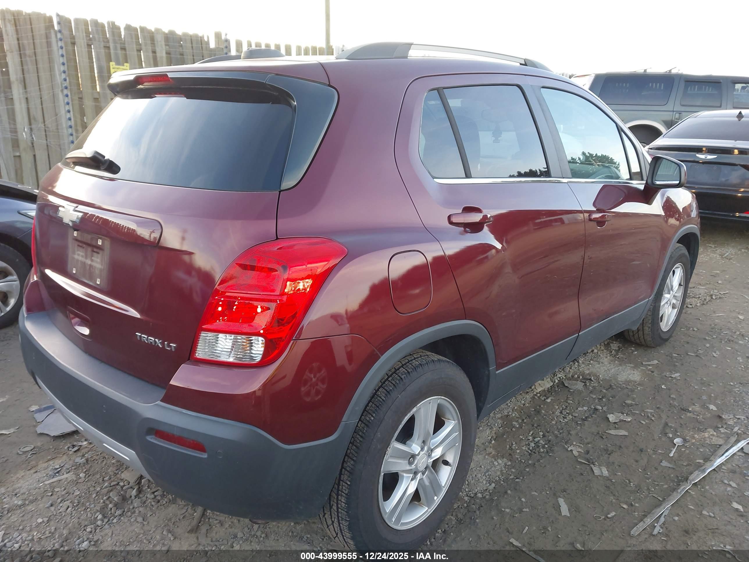 CHEVROLET TRAX image 4