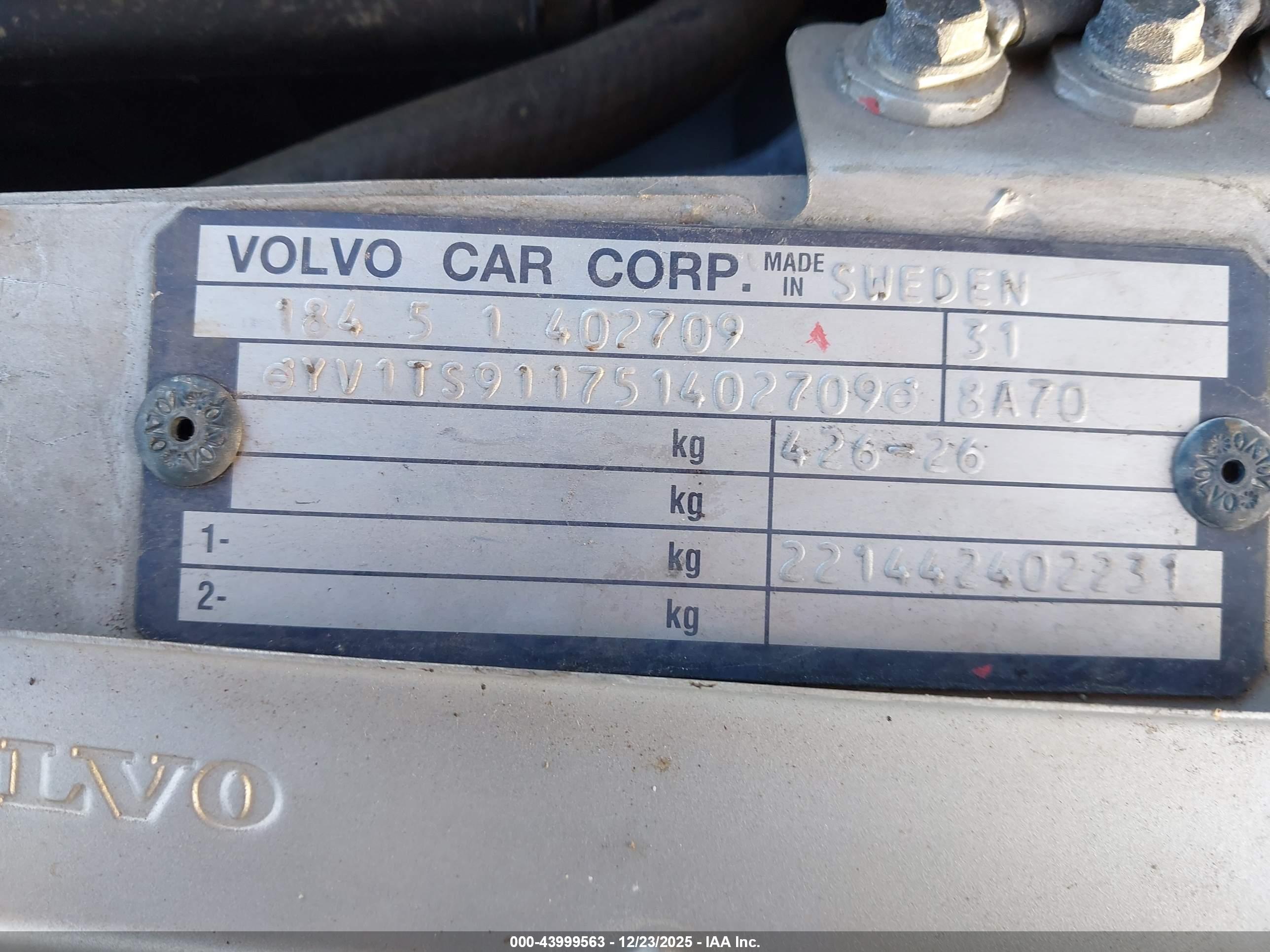 VOLVO S80 image 9