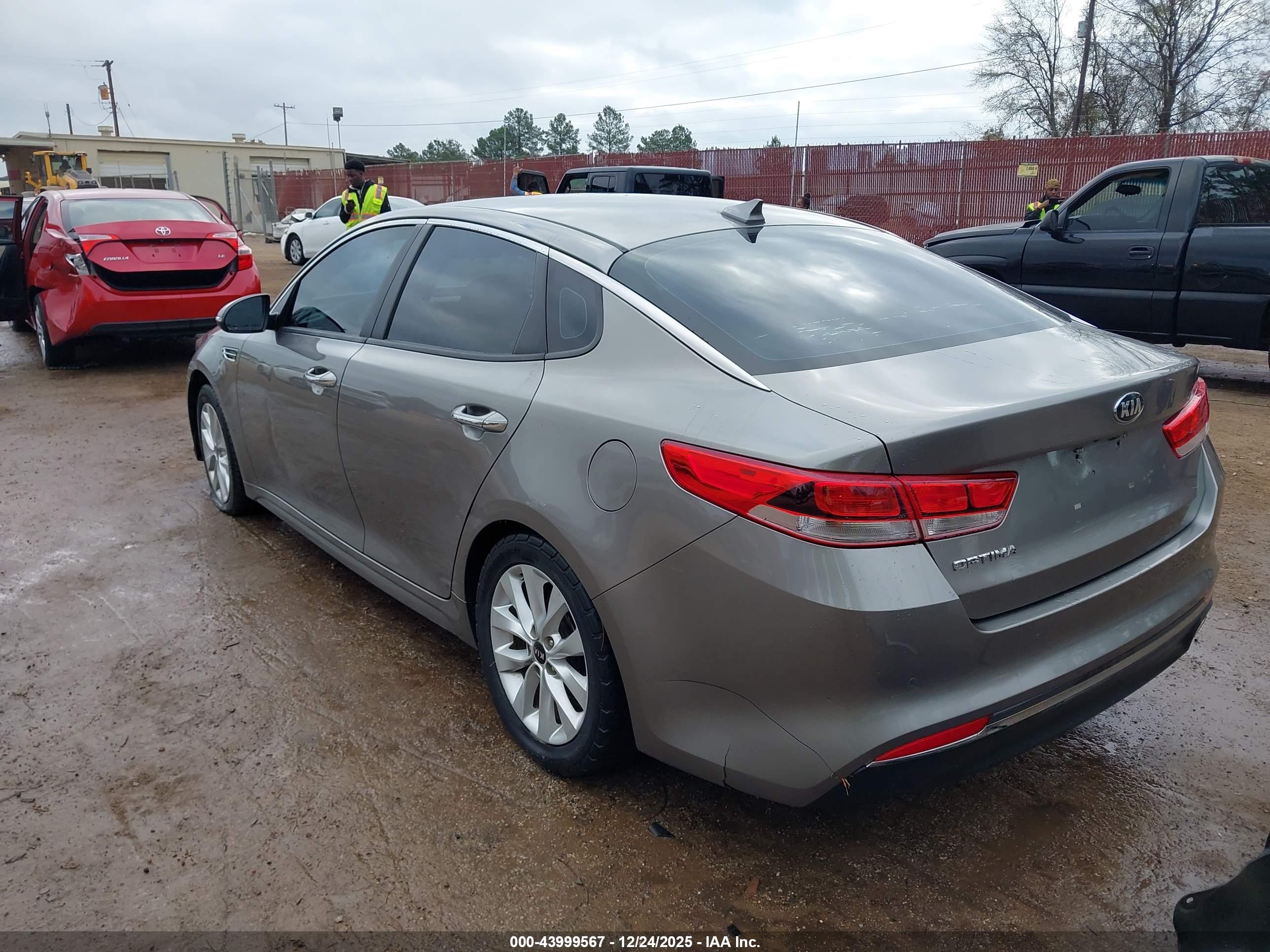 KIA OPTIMA image 3