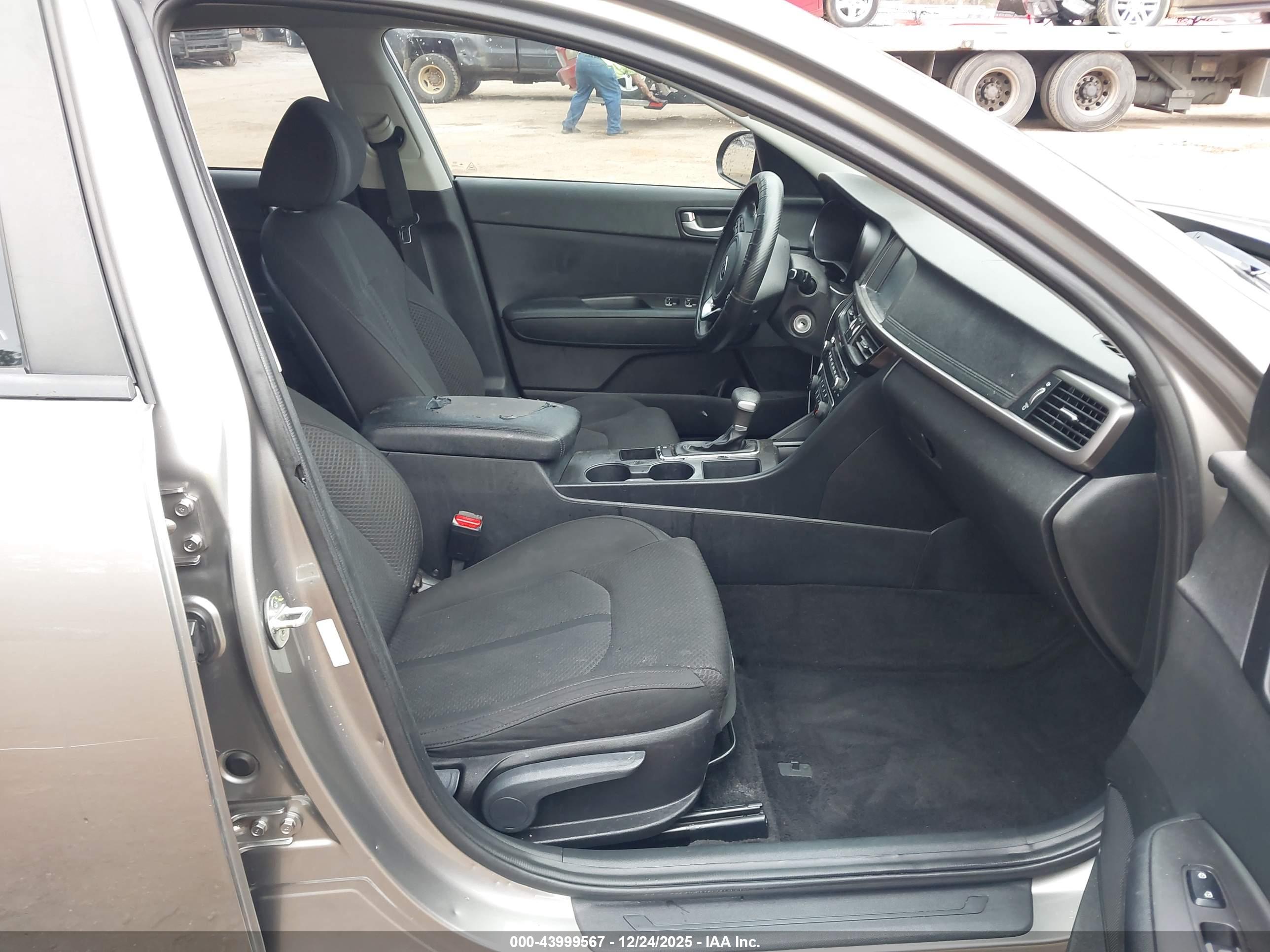 KIA OPTIMA image 5