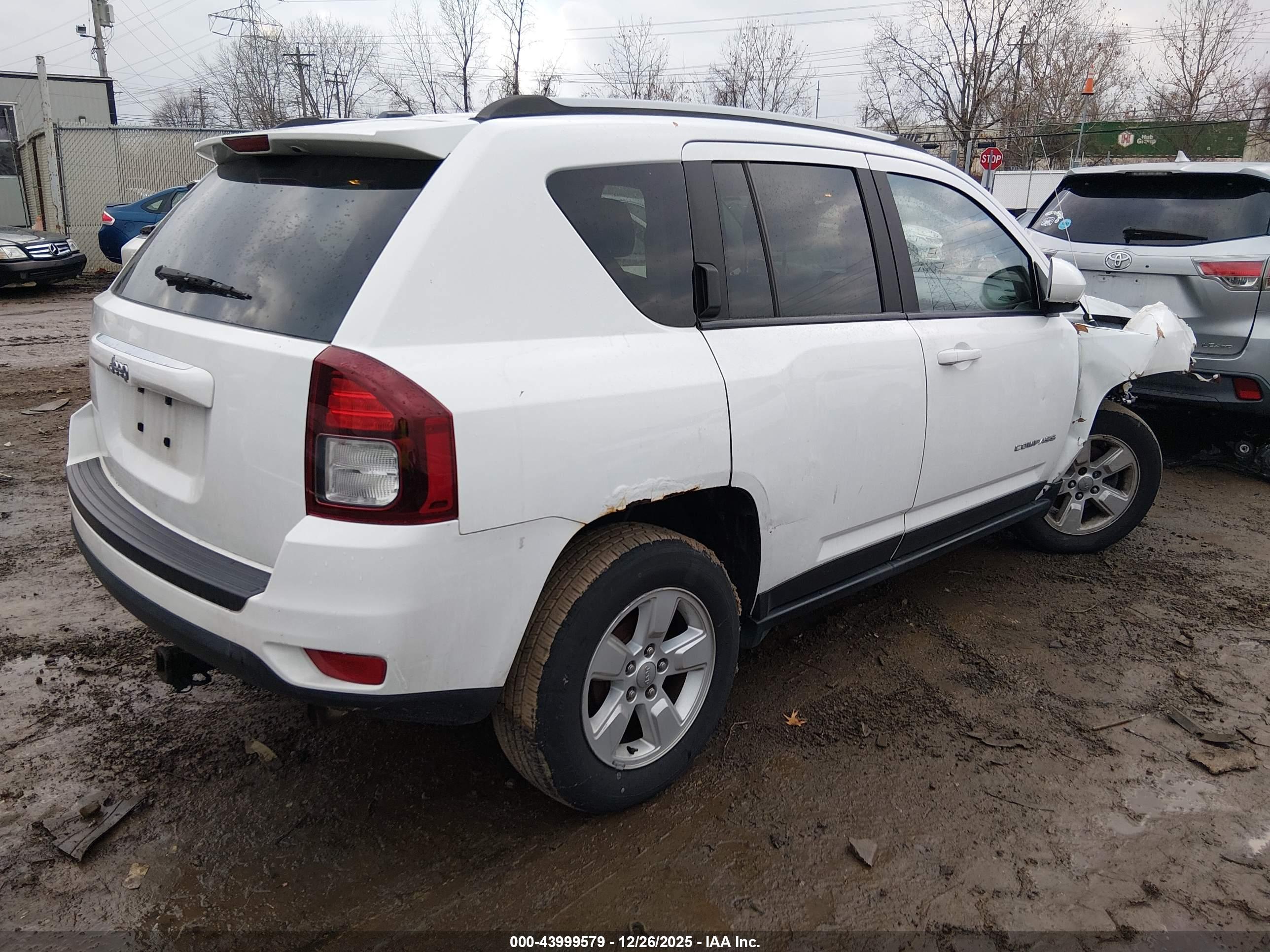 JEEP COMPASS image 4