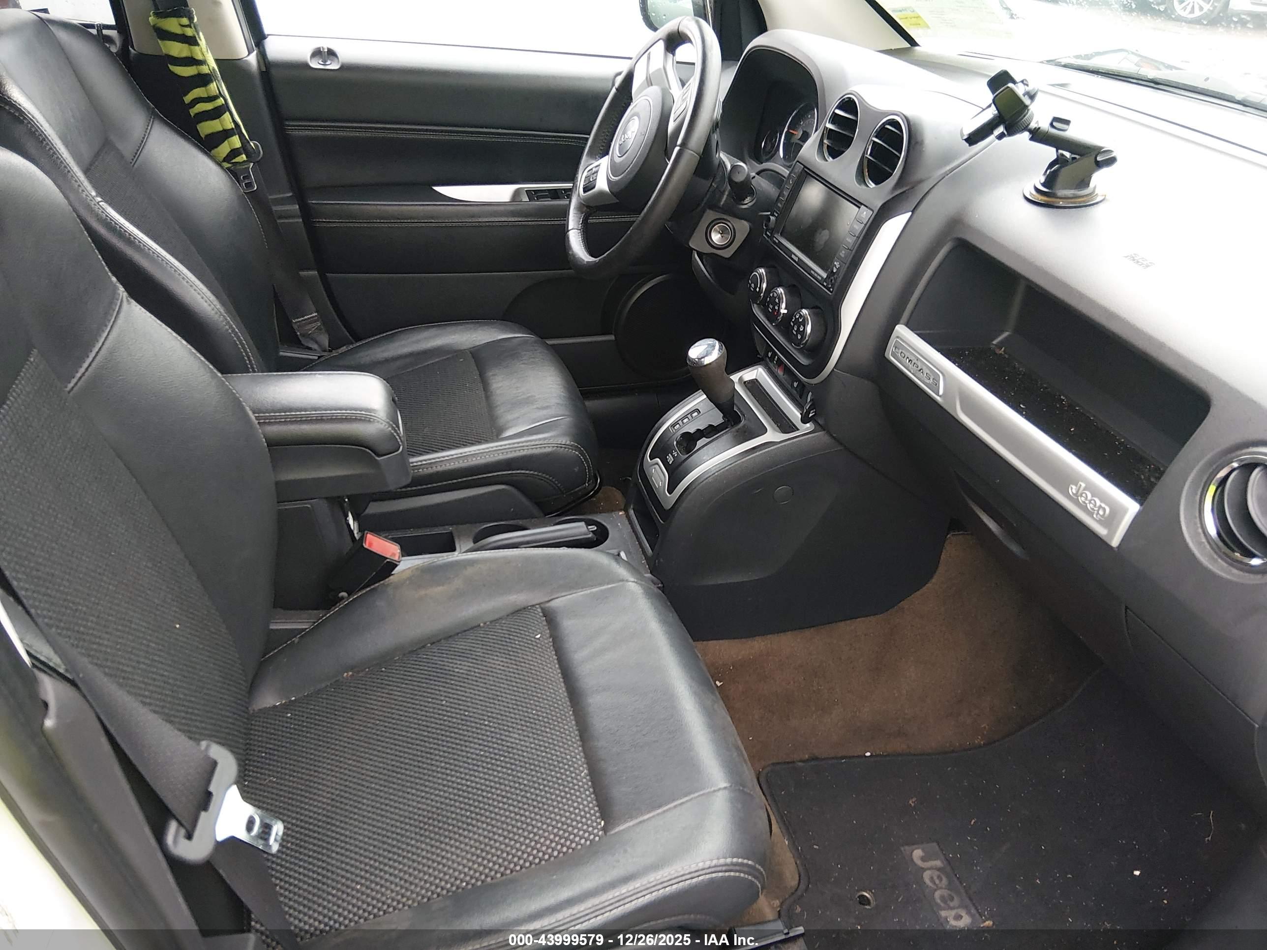 JEEP COMPASS image 5