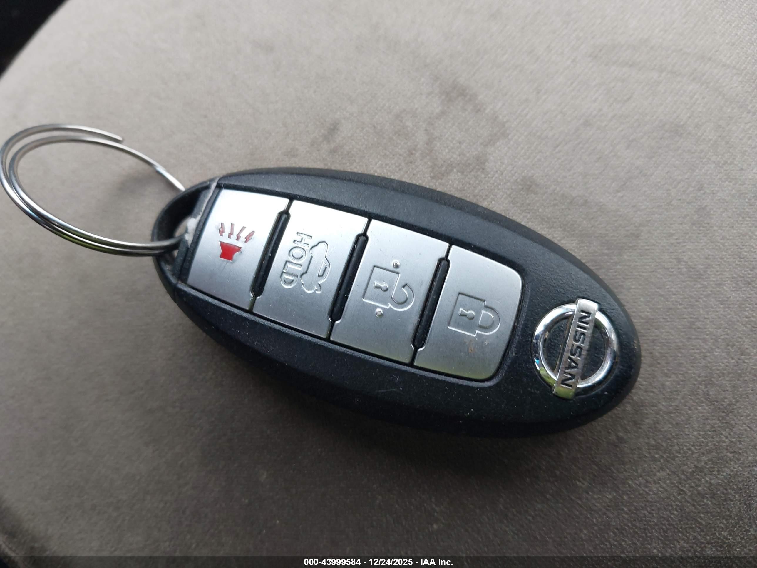 NISSAN ALTIMA image 11
