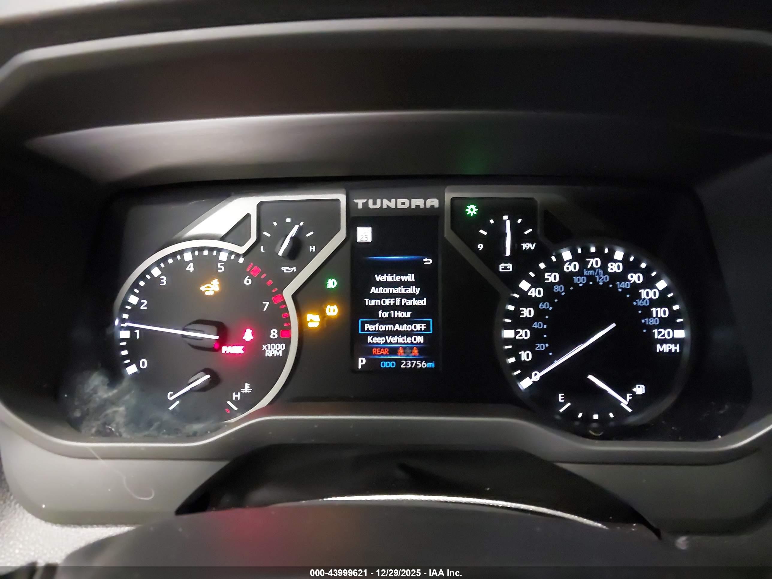 TOYOTA TUNDRA image 7