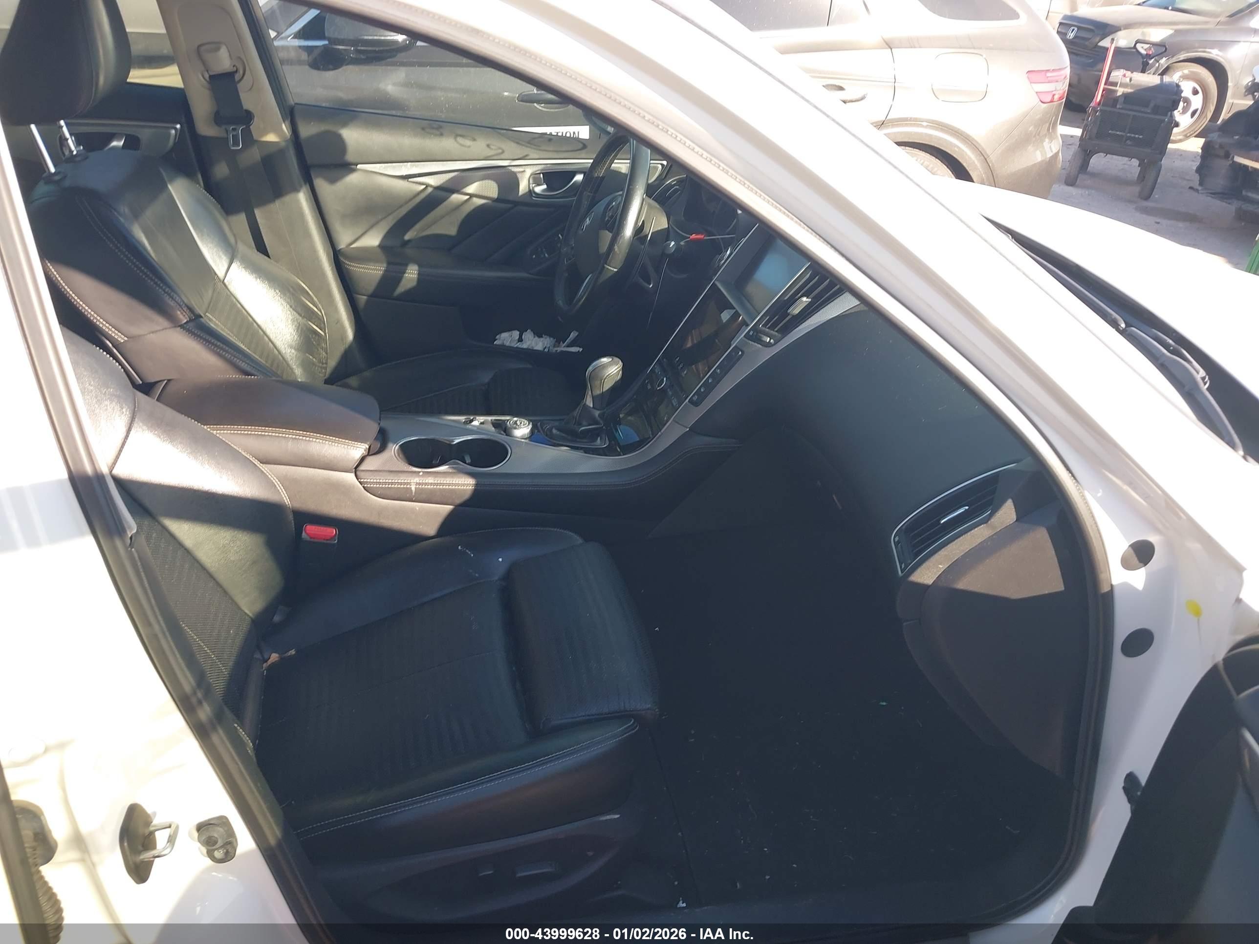 INFINITI Q50 image 5