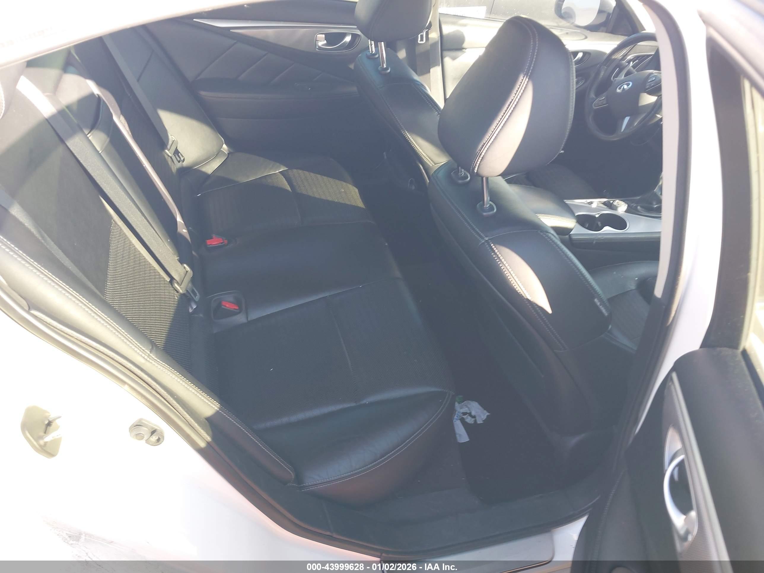 INFINITI Q50 image 8