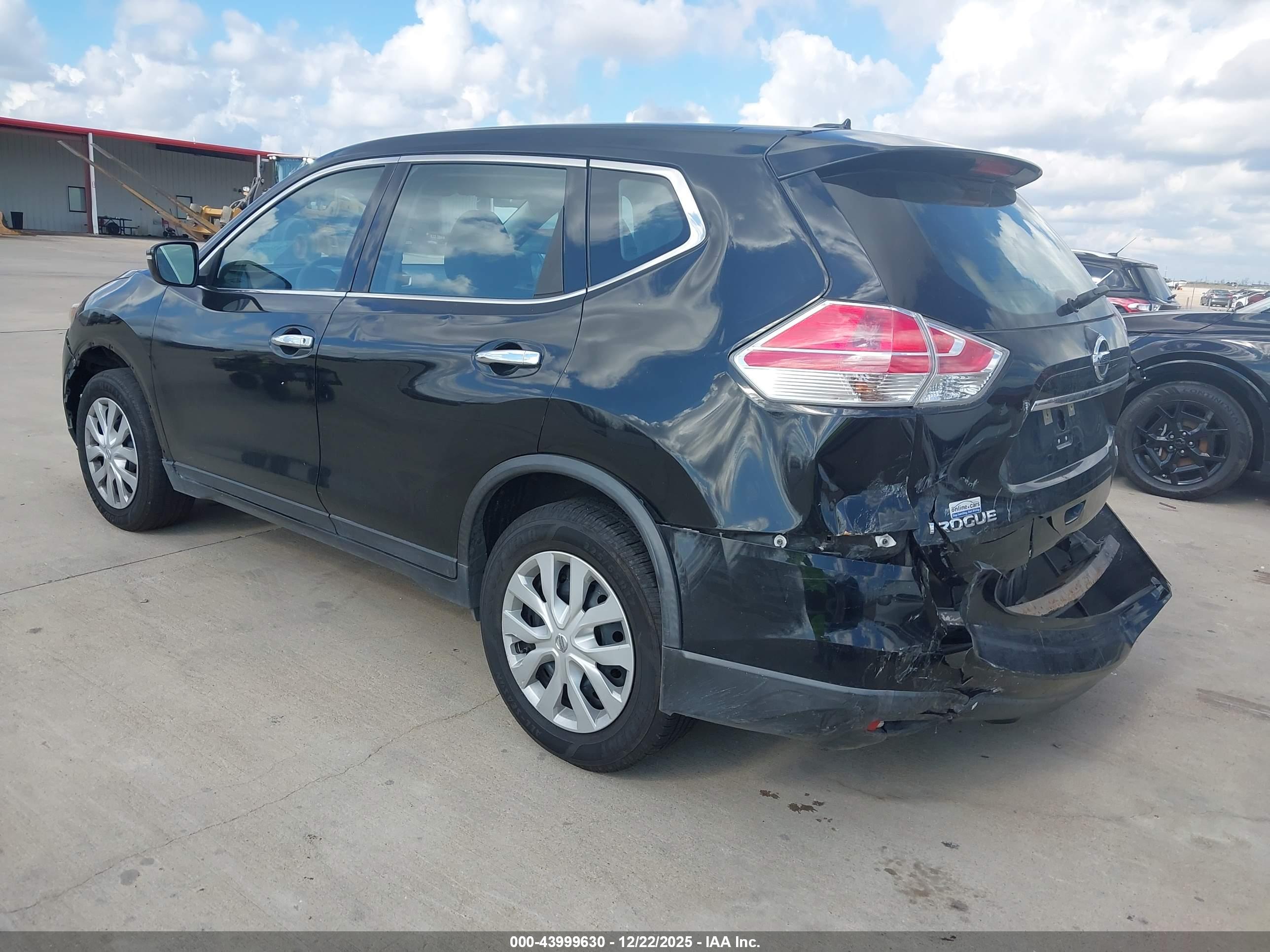 NISSAN ROGUE image 3