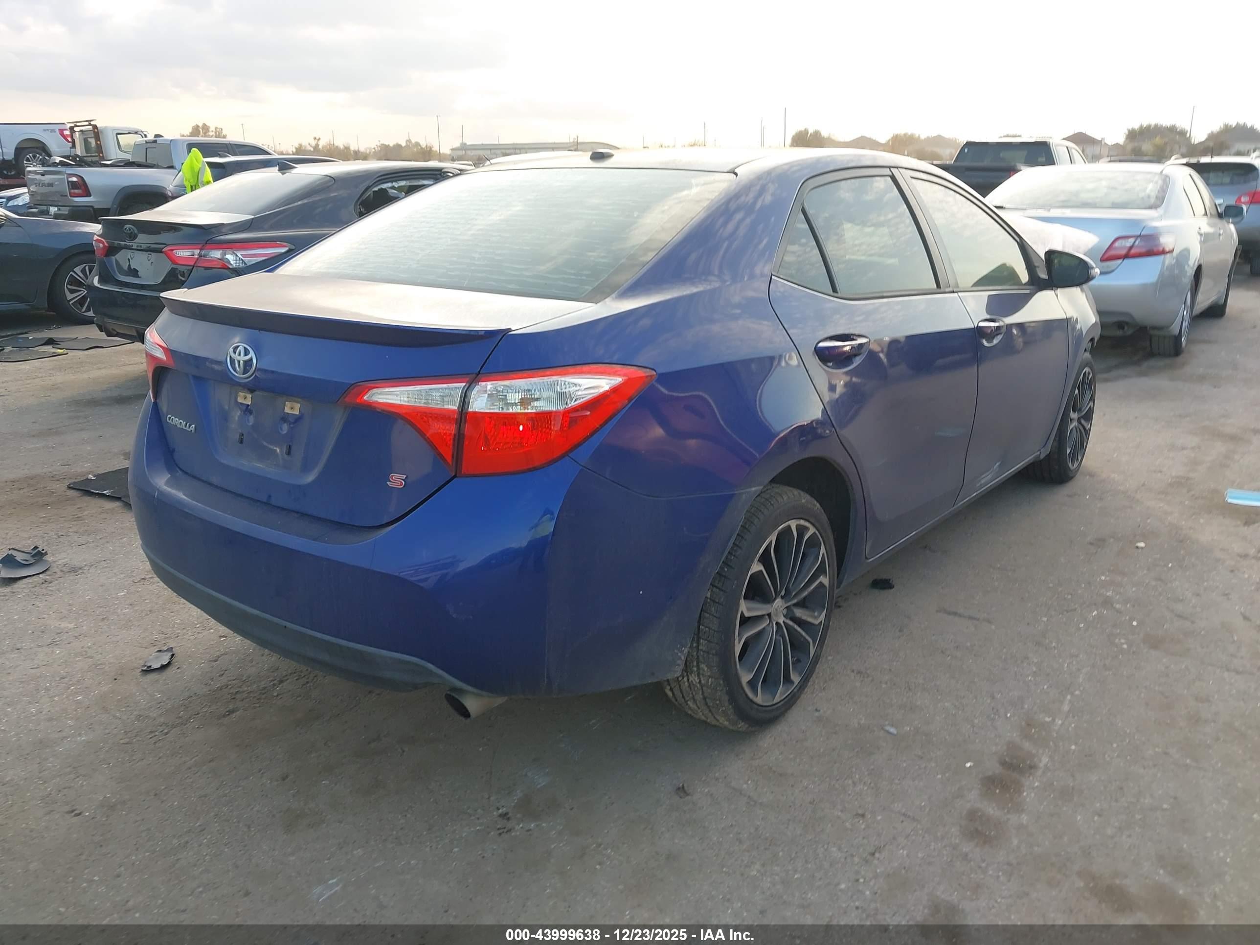 TOYOTA COROLLA image 4