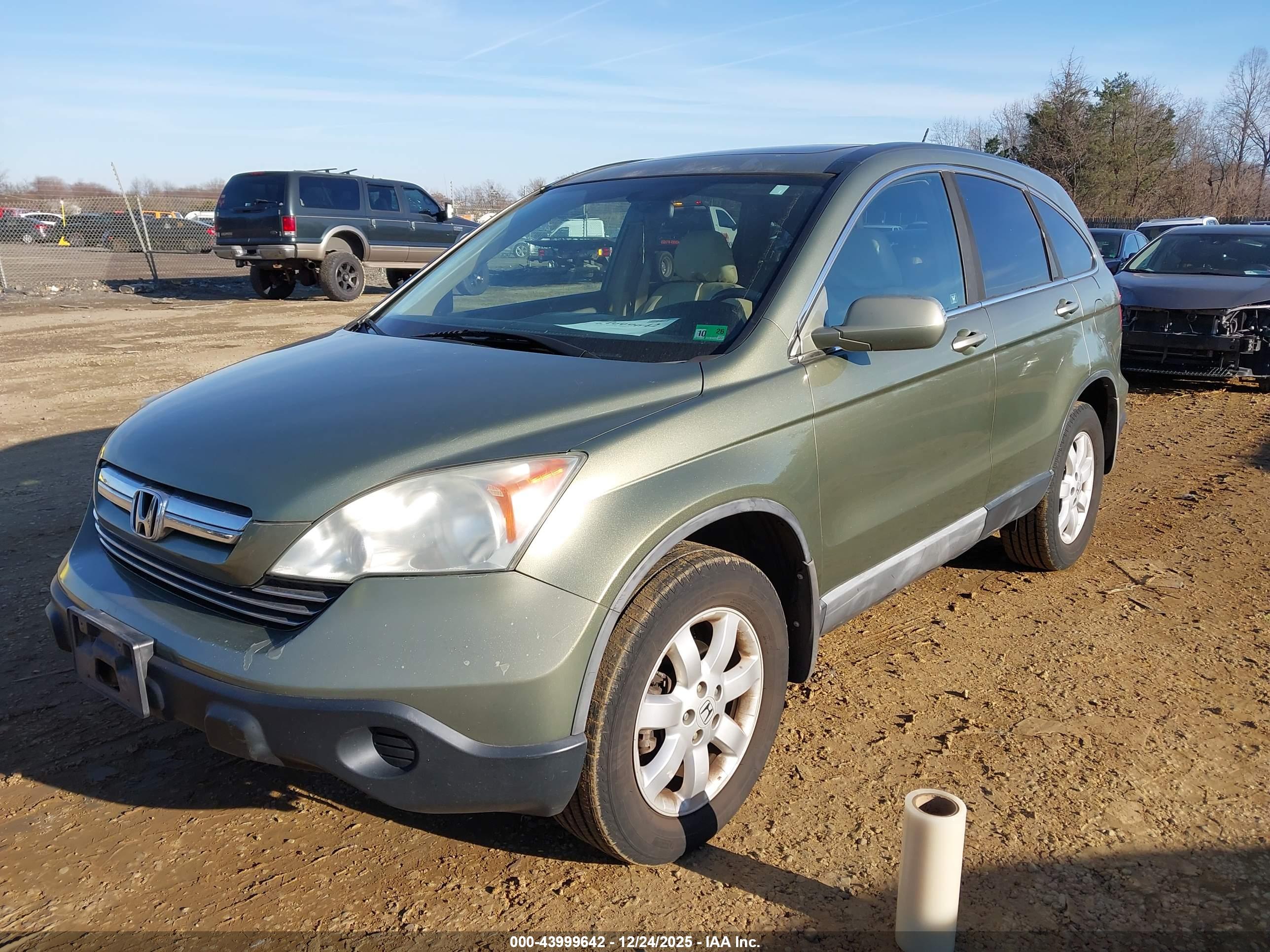 HONDA CR-V image 2