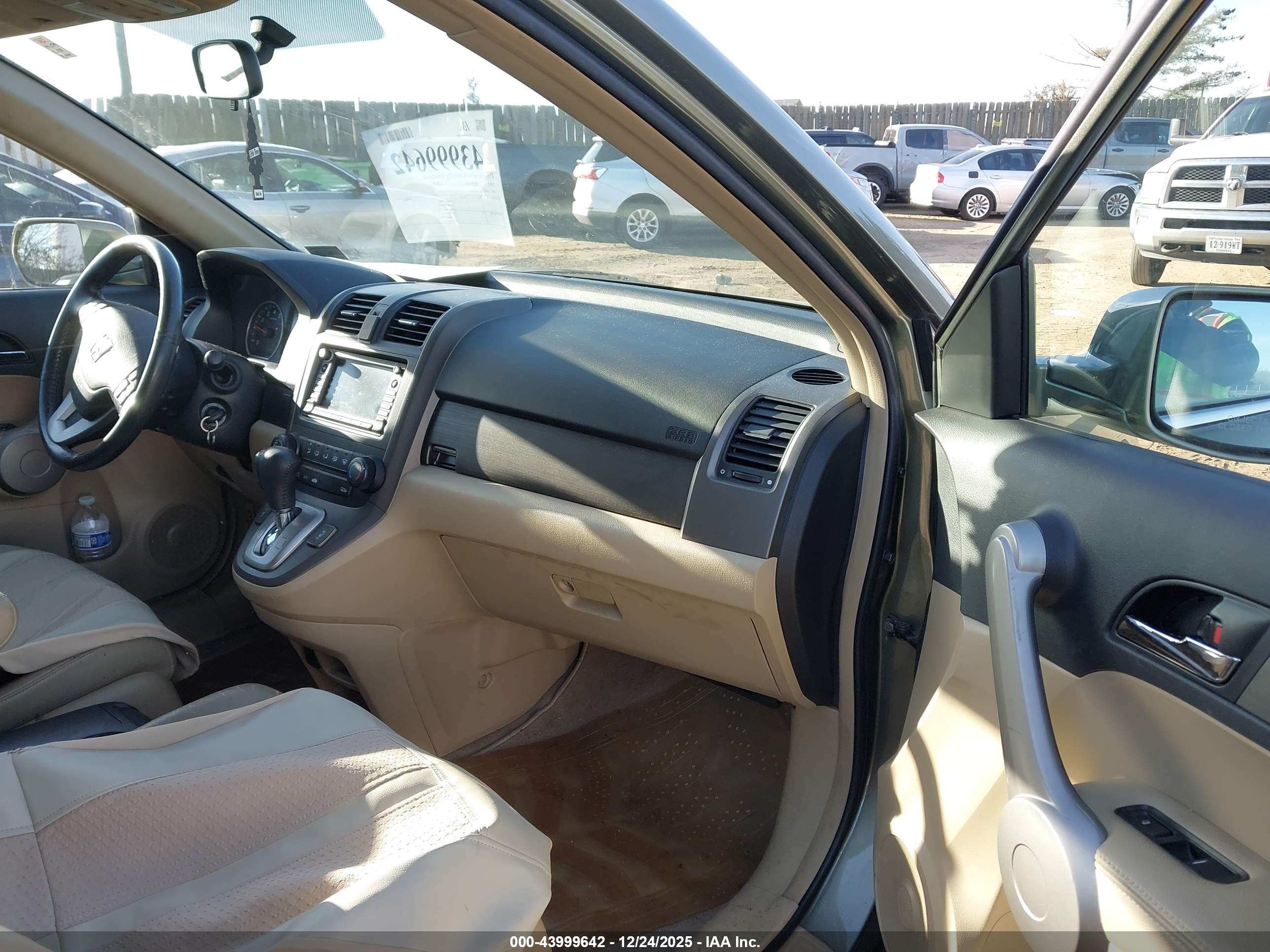 HONDA CR-V image 5