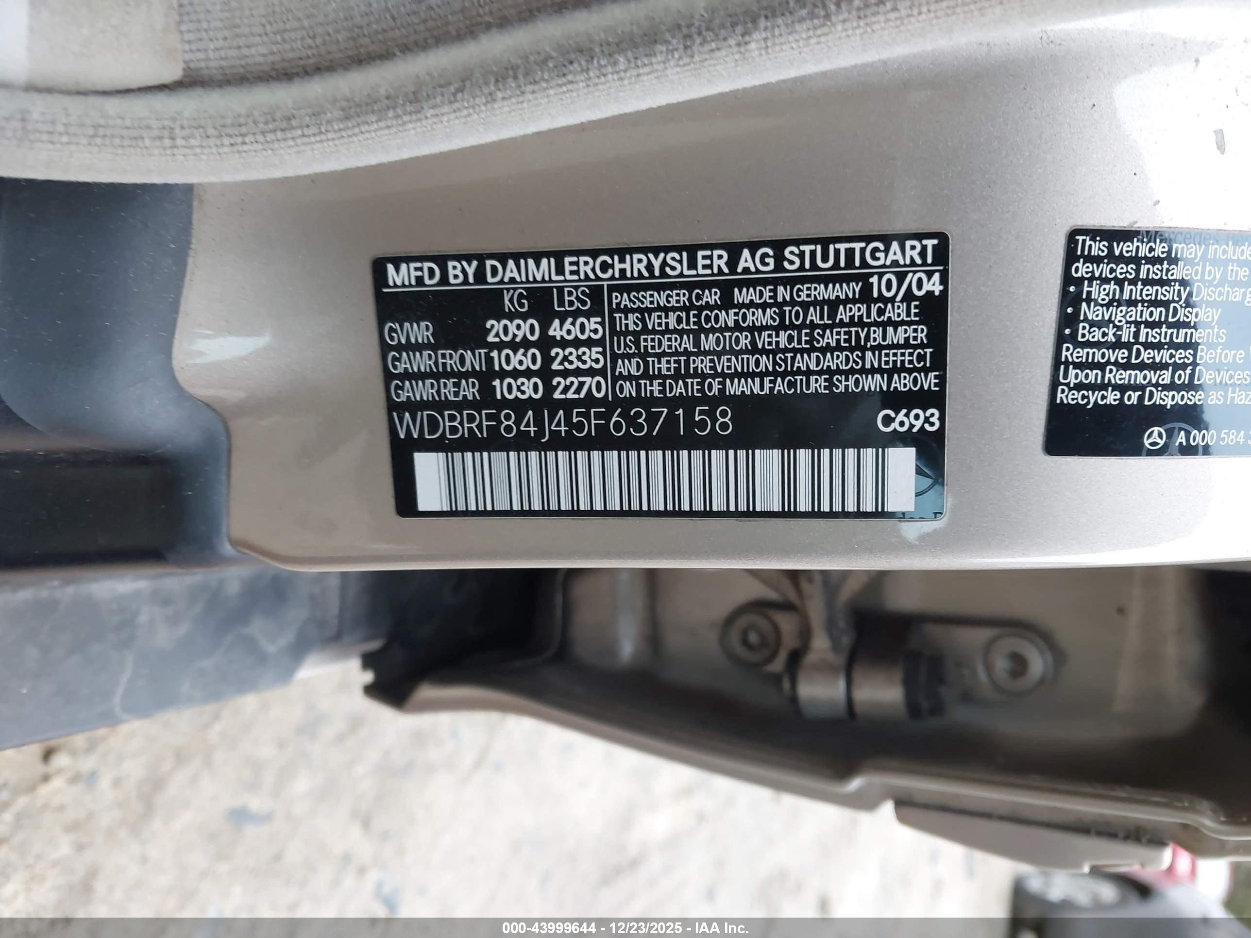 MERCEDES-BENZ C image 9