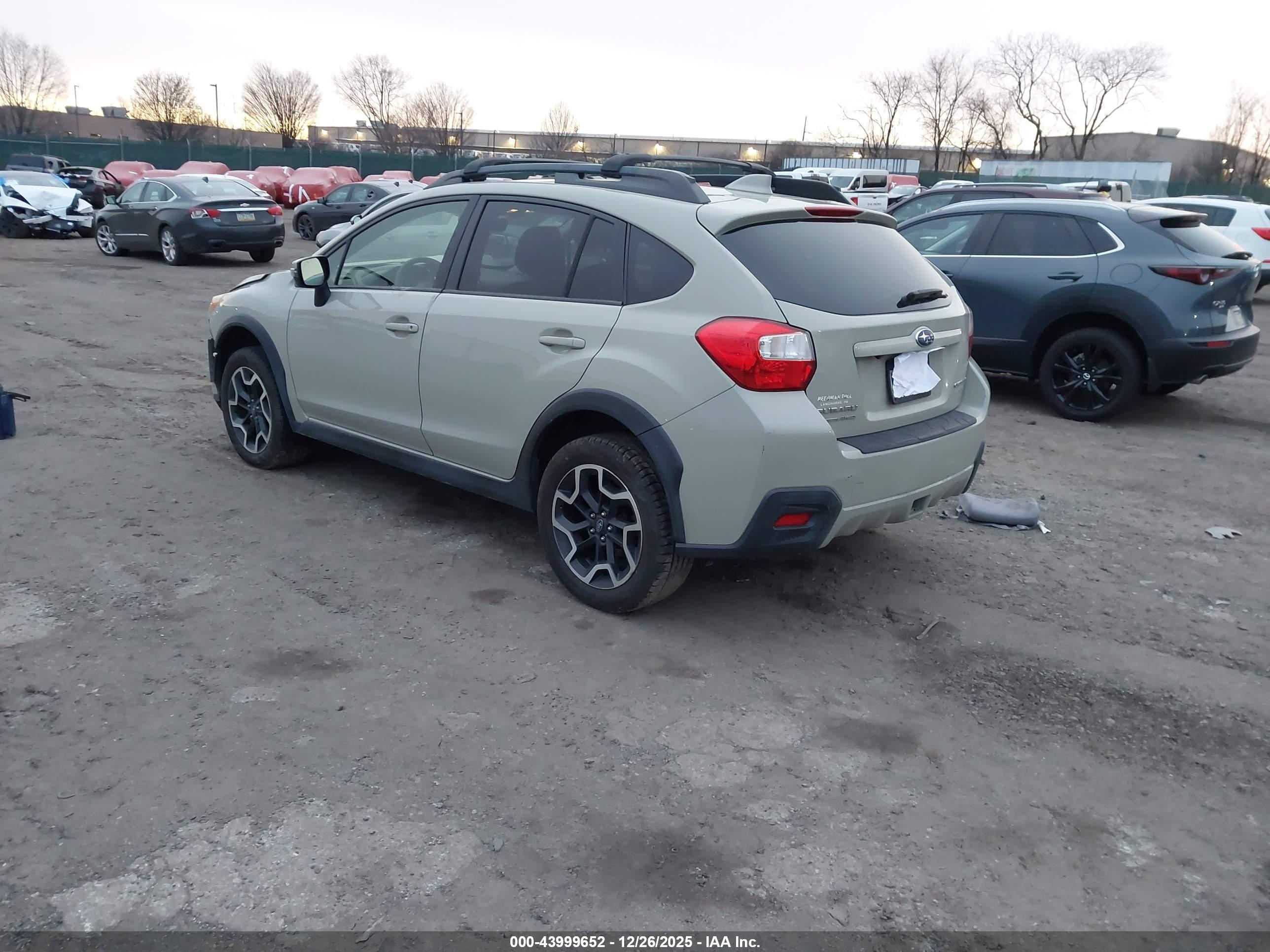 SUBARU CROSSTREK image 3