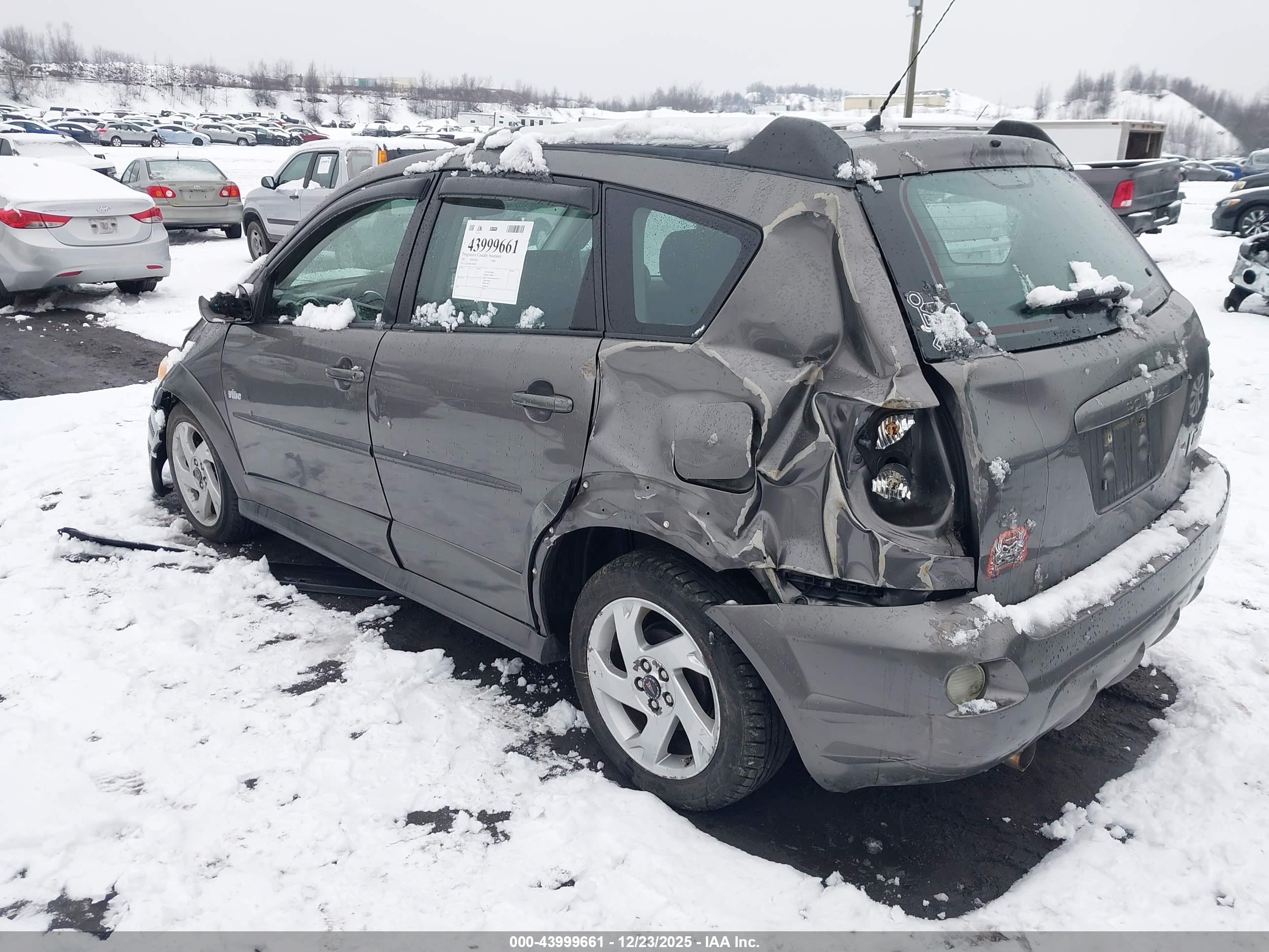 PONTIAC VIBE image 3