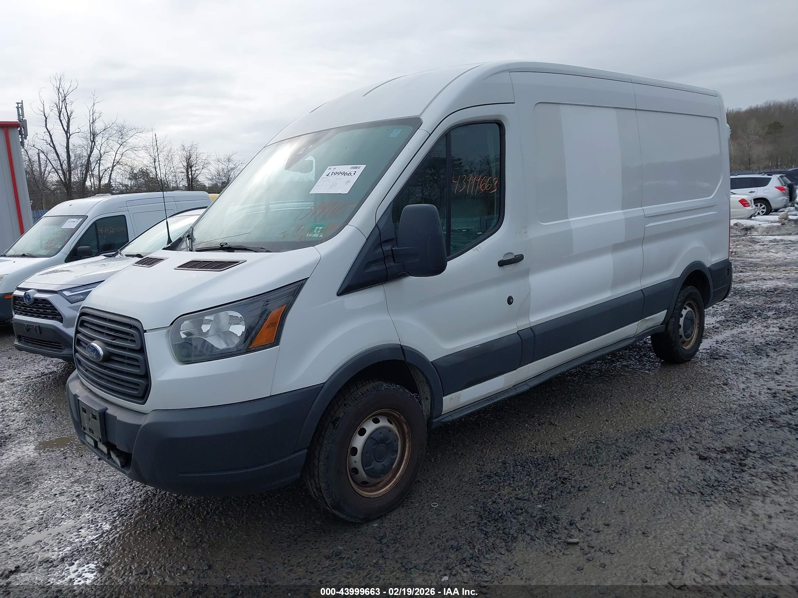 FORD TRANSIT-250 image 2