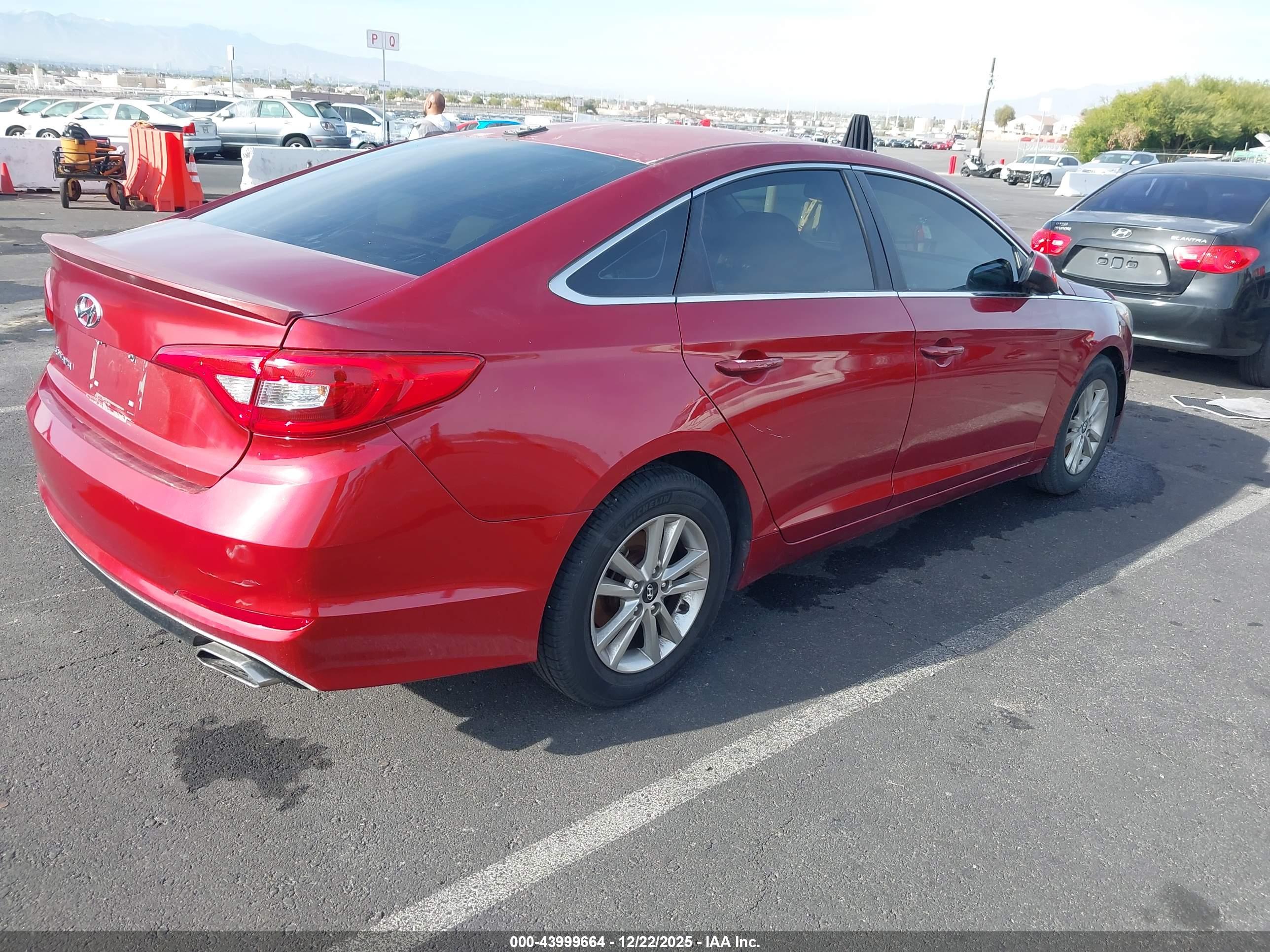 HYUNDAI SONATA image 4
