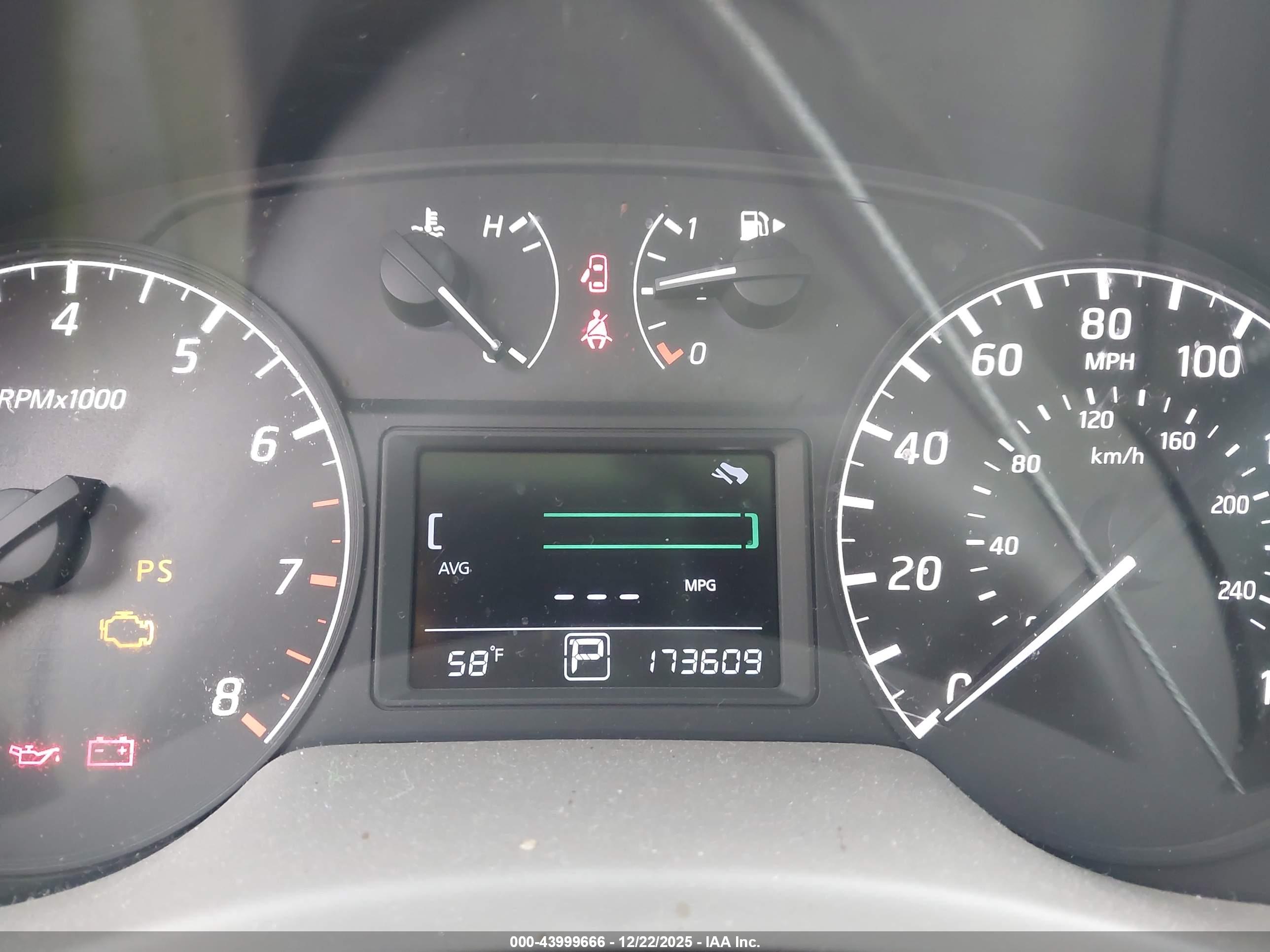 NISSAN SENTRA image 7