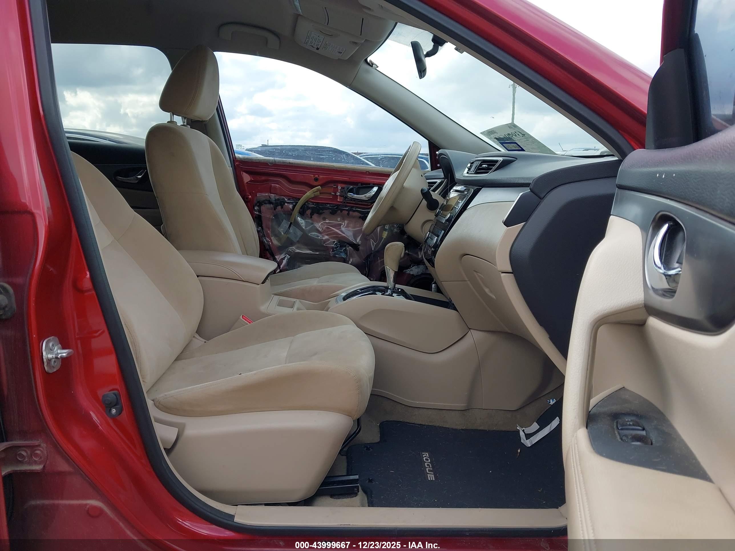 NISSAN ROGUE image 5