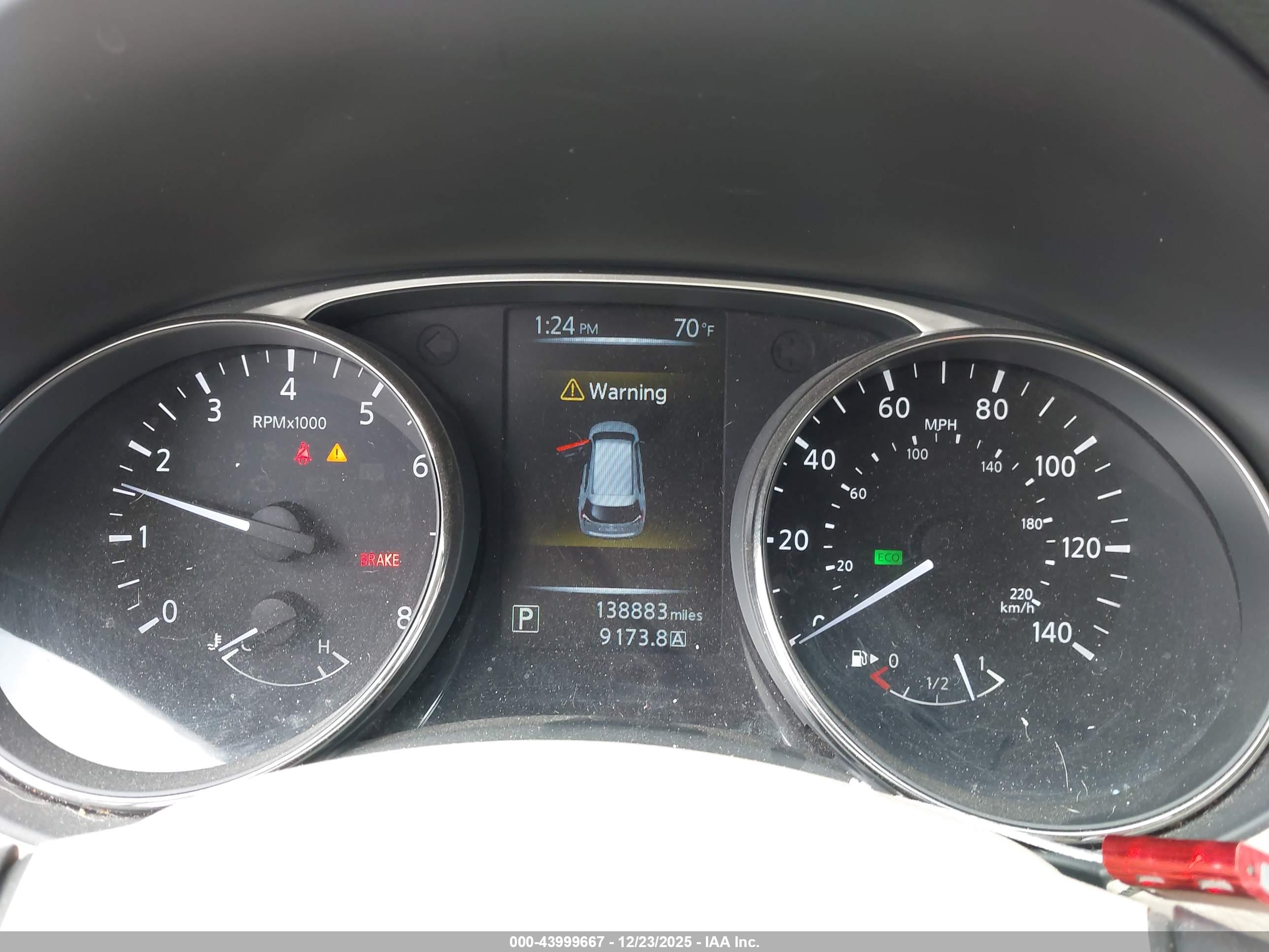 NISSAN ROGUE image 7