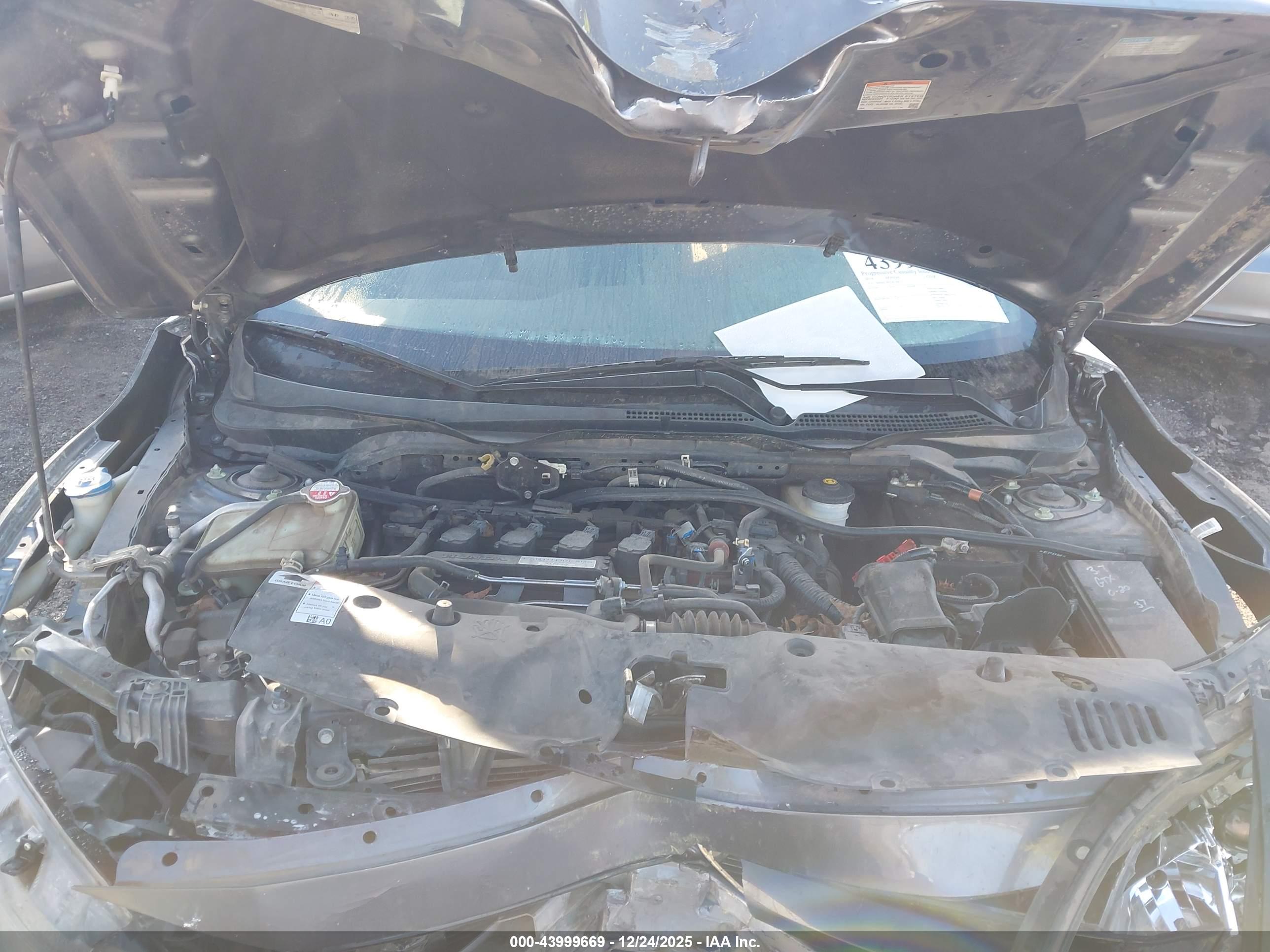 HONDA CIVIC image 10
