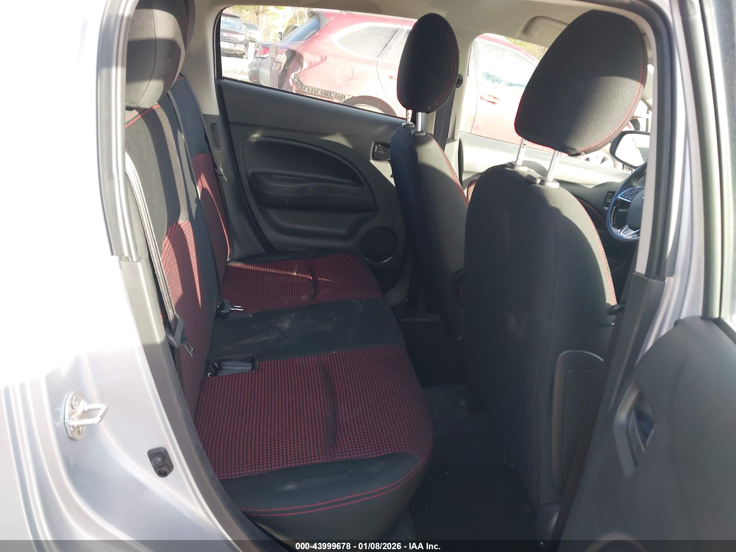 MITSUBISHI MIRAGE image 8