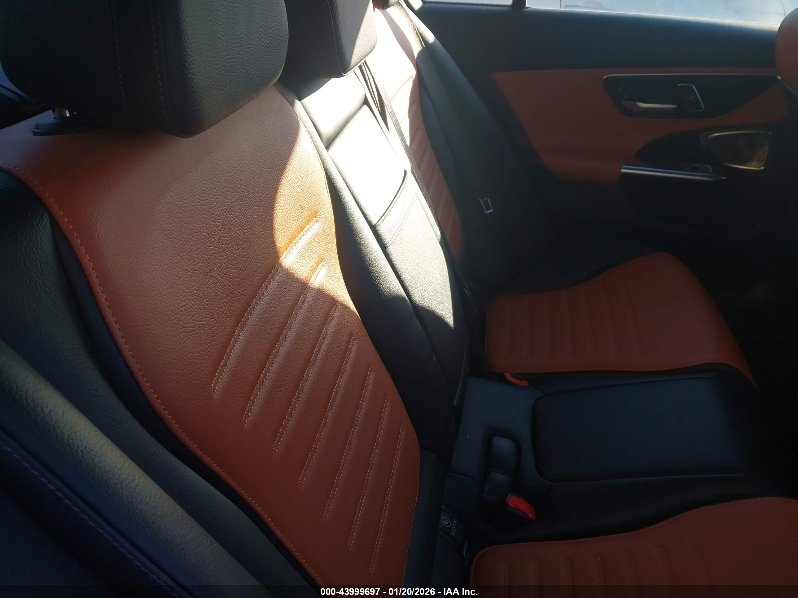 MERCEDES-BENZ C image 8