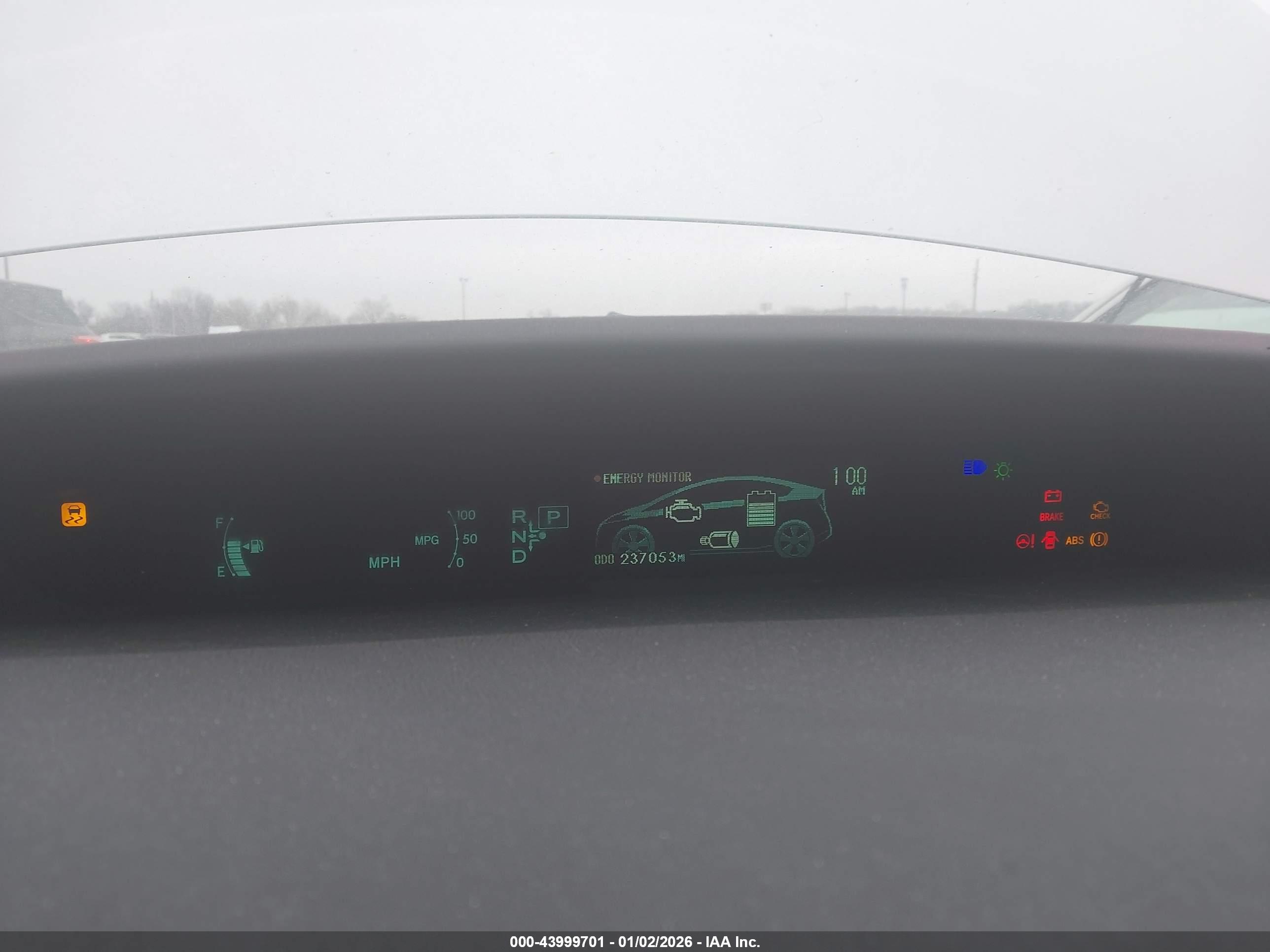 TOYOTA PRIUS image 7