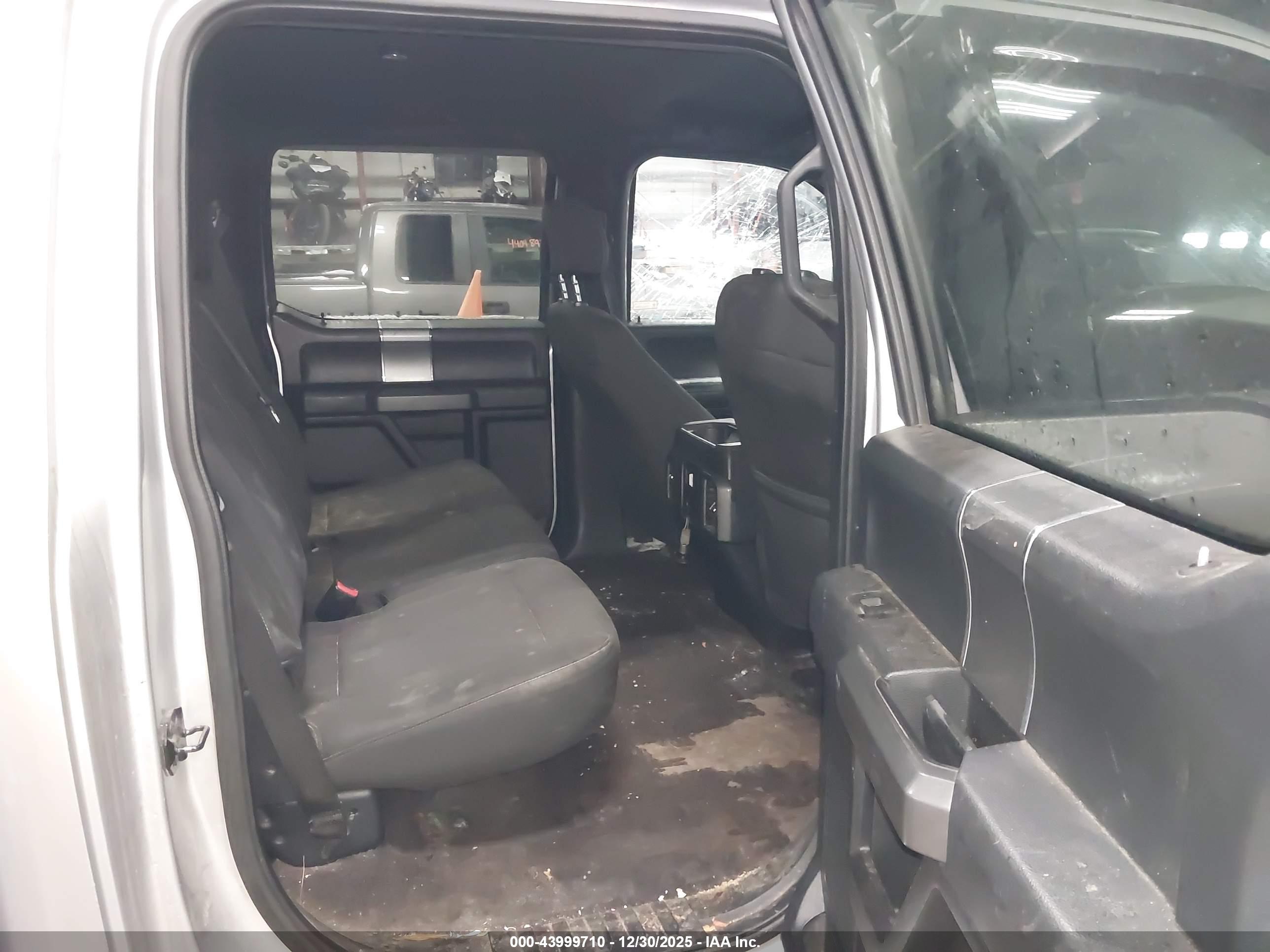 FORD F-150 image 8