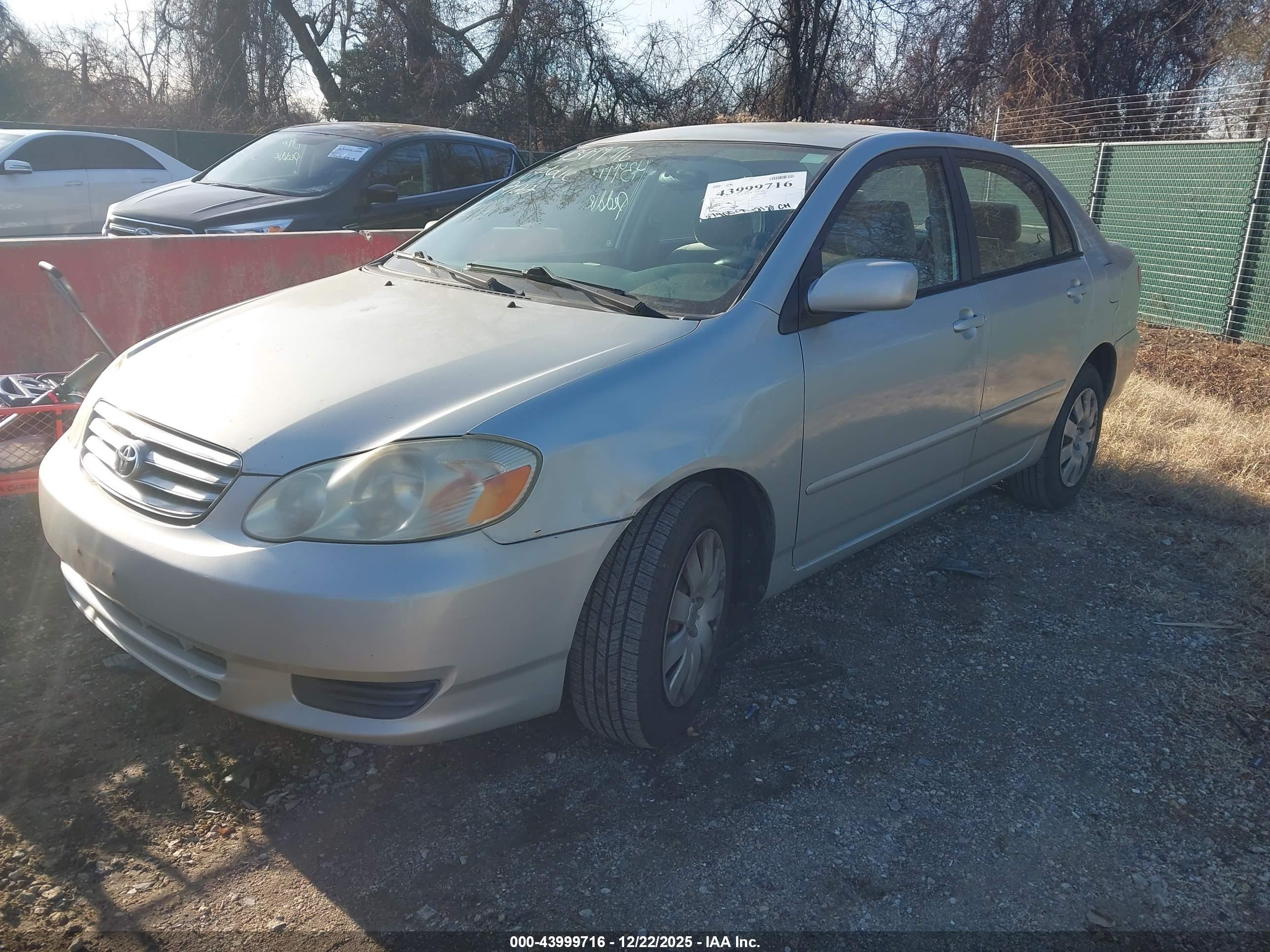 TOYOTA COROLLA image 2