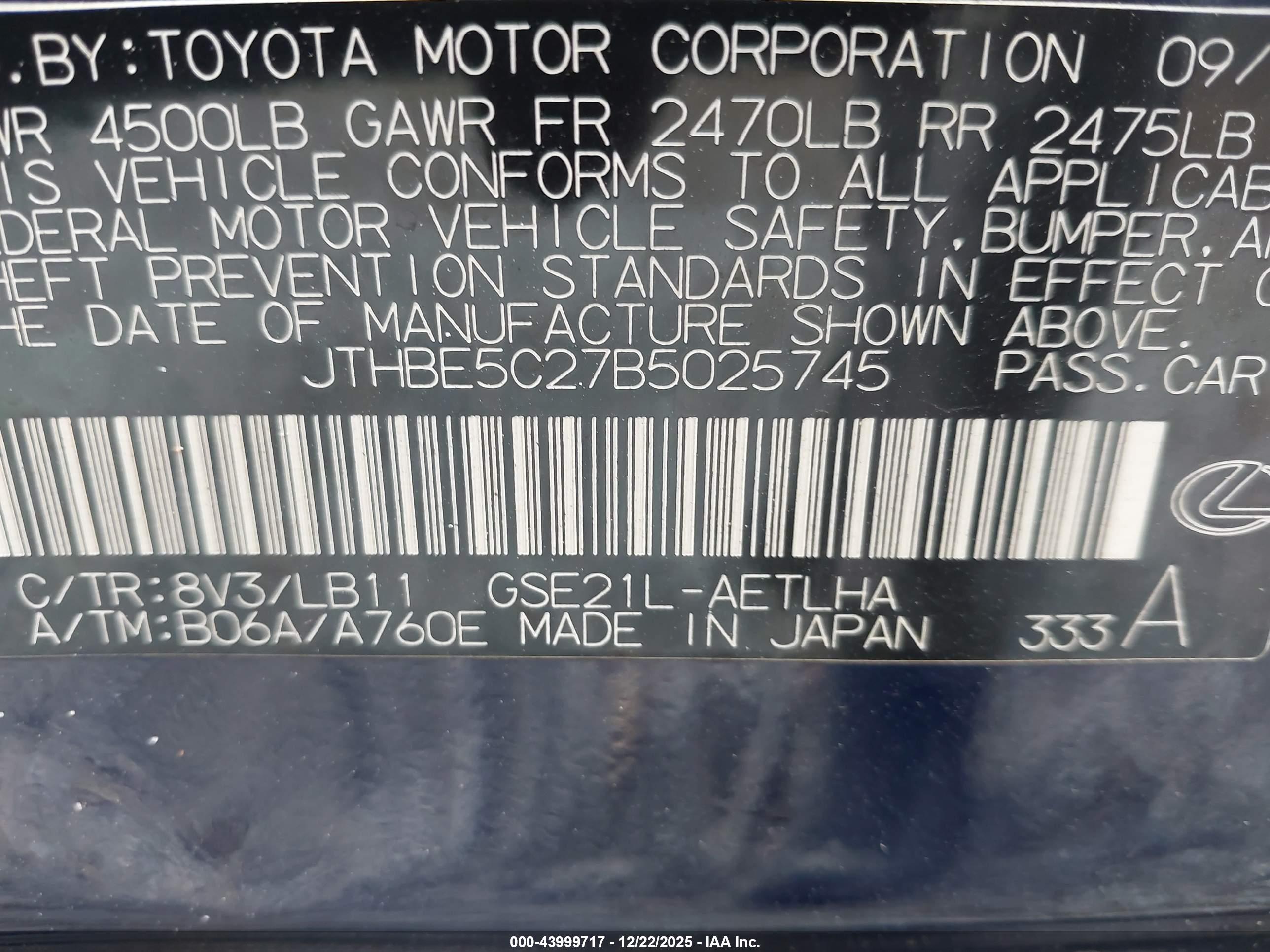 LEXUS IS image 9