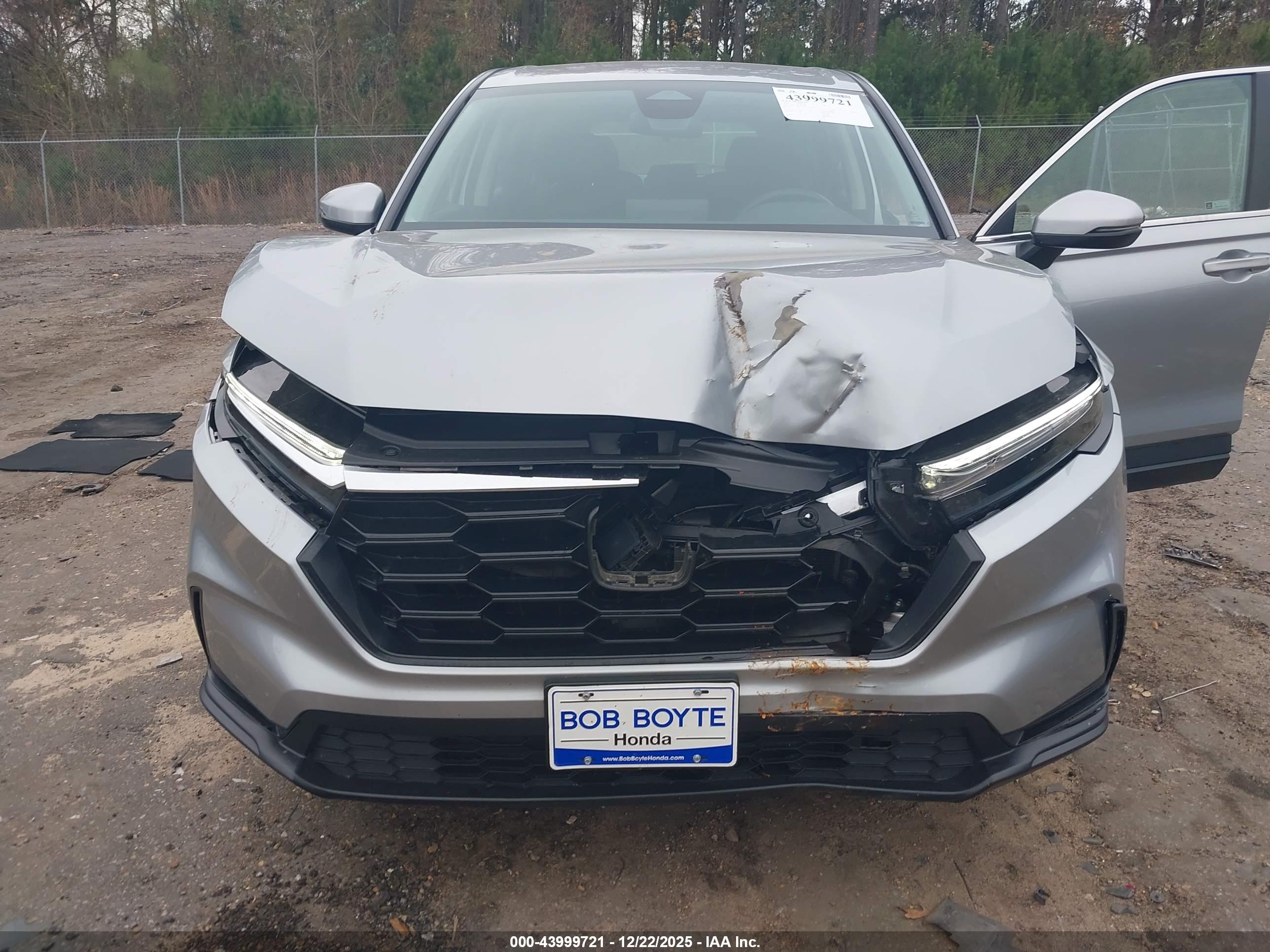HONDA CR-V image 6