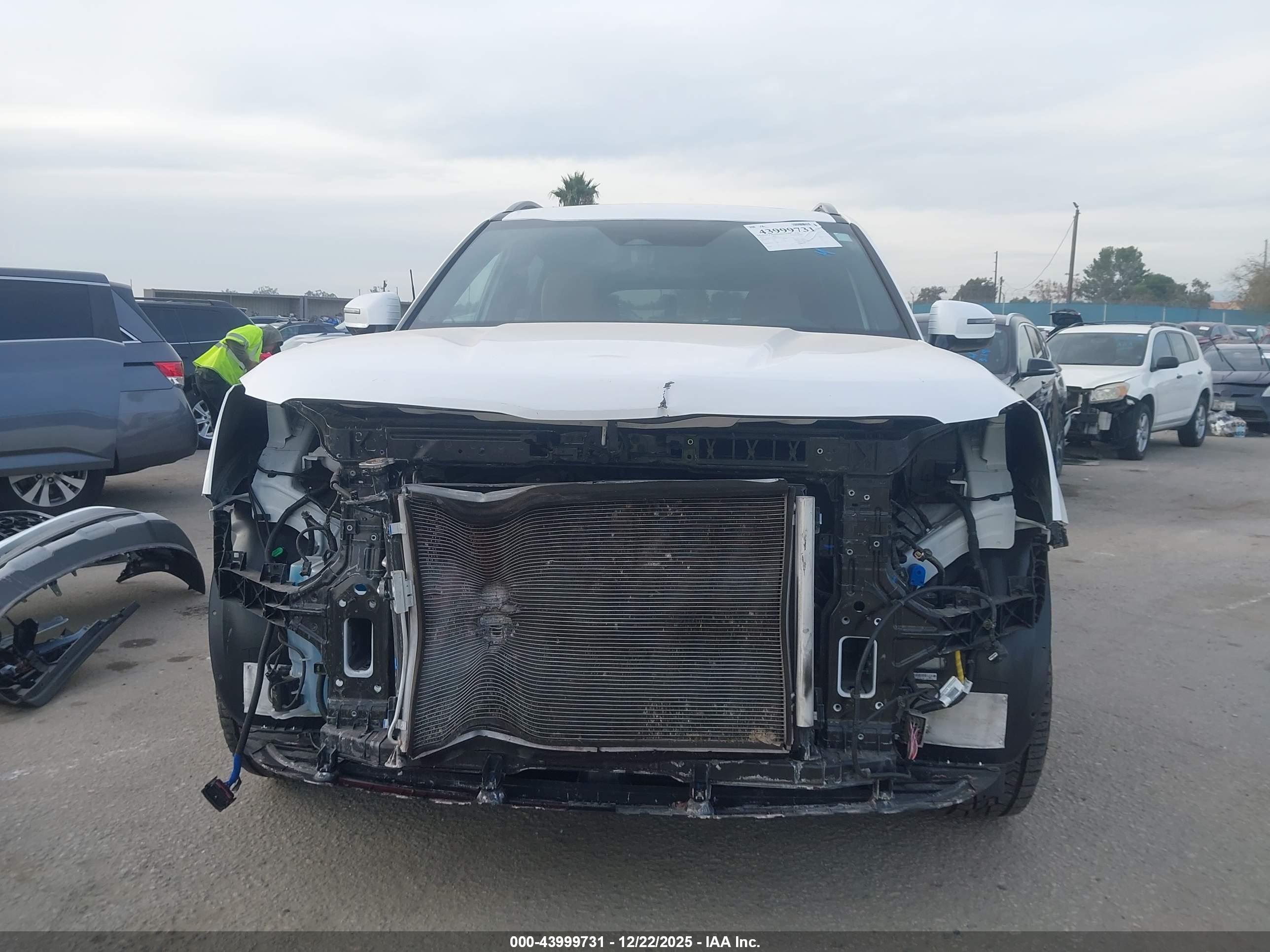 KIA TELLURIDE image 6