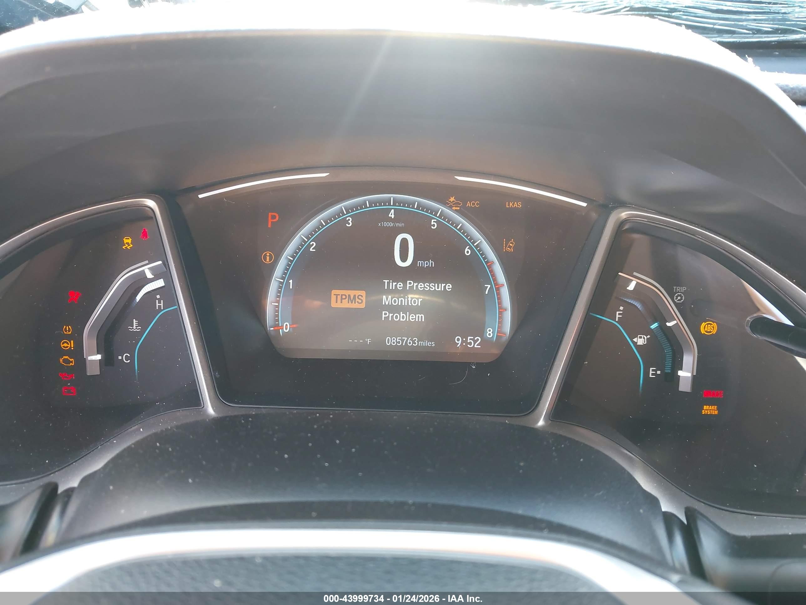 HONDA CIVIC image 7