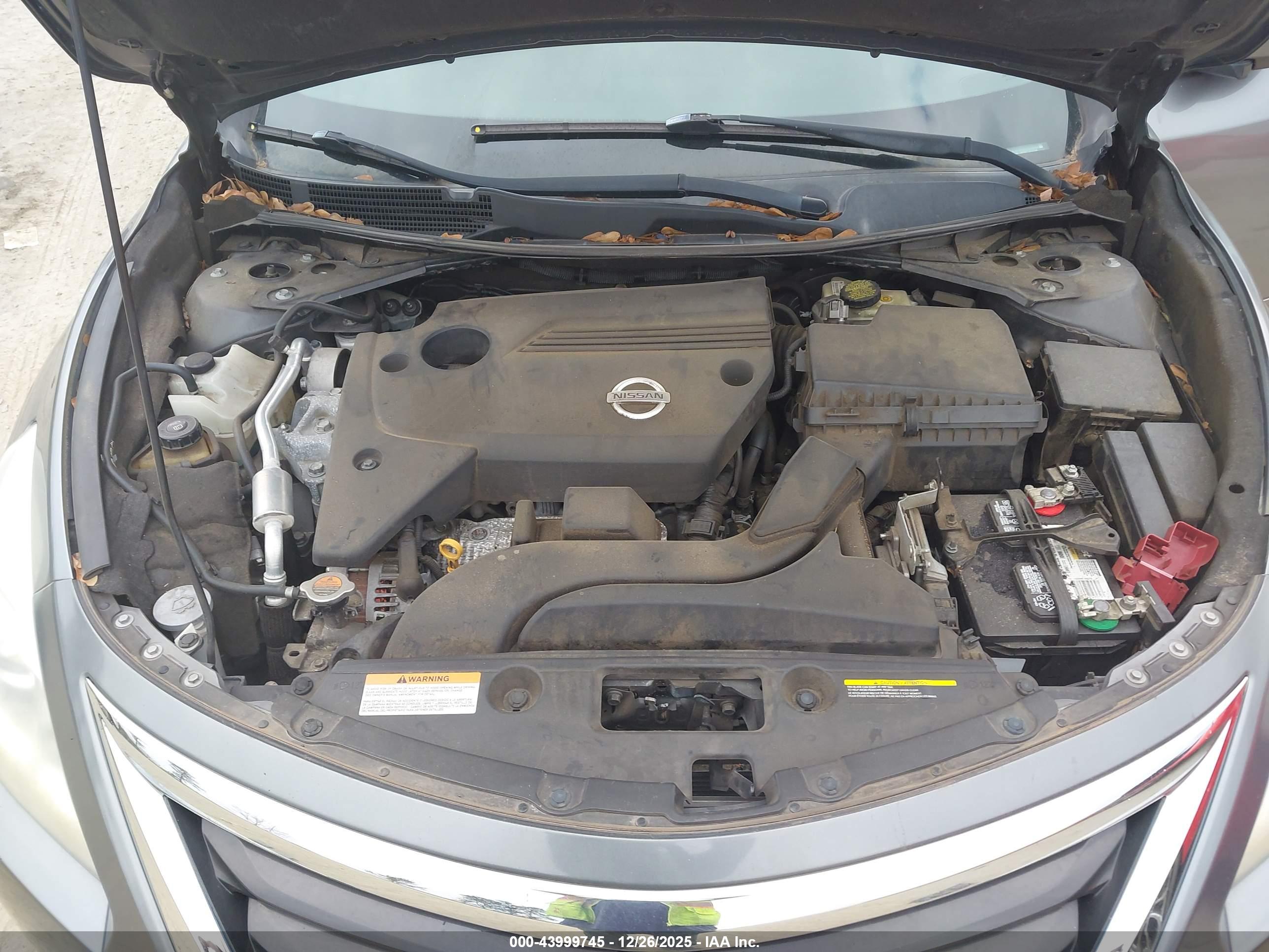 NISSAN ALTIMA image 10