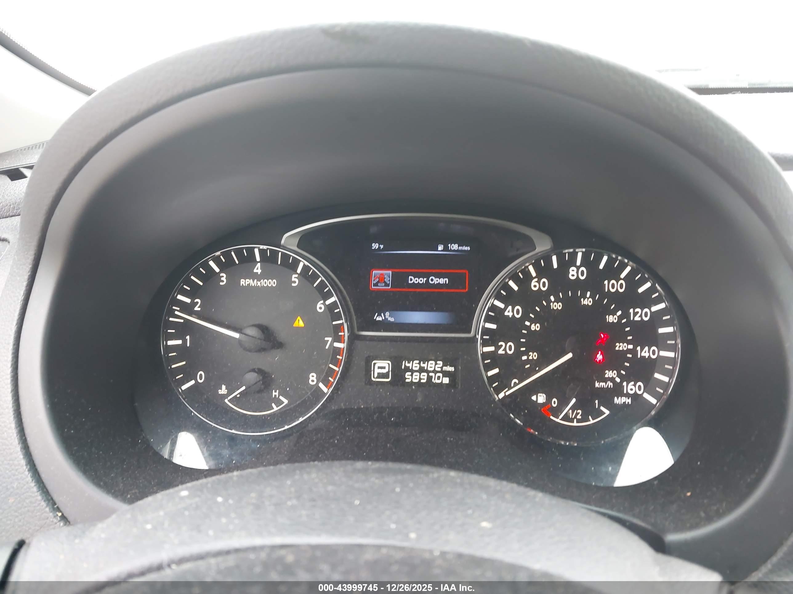 NISSAN ALTIMA image 7