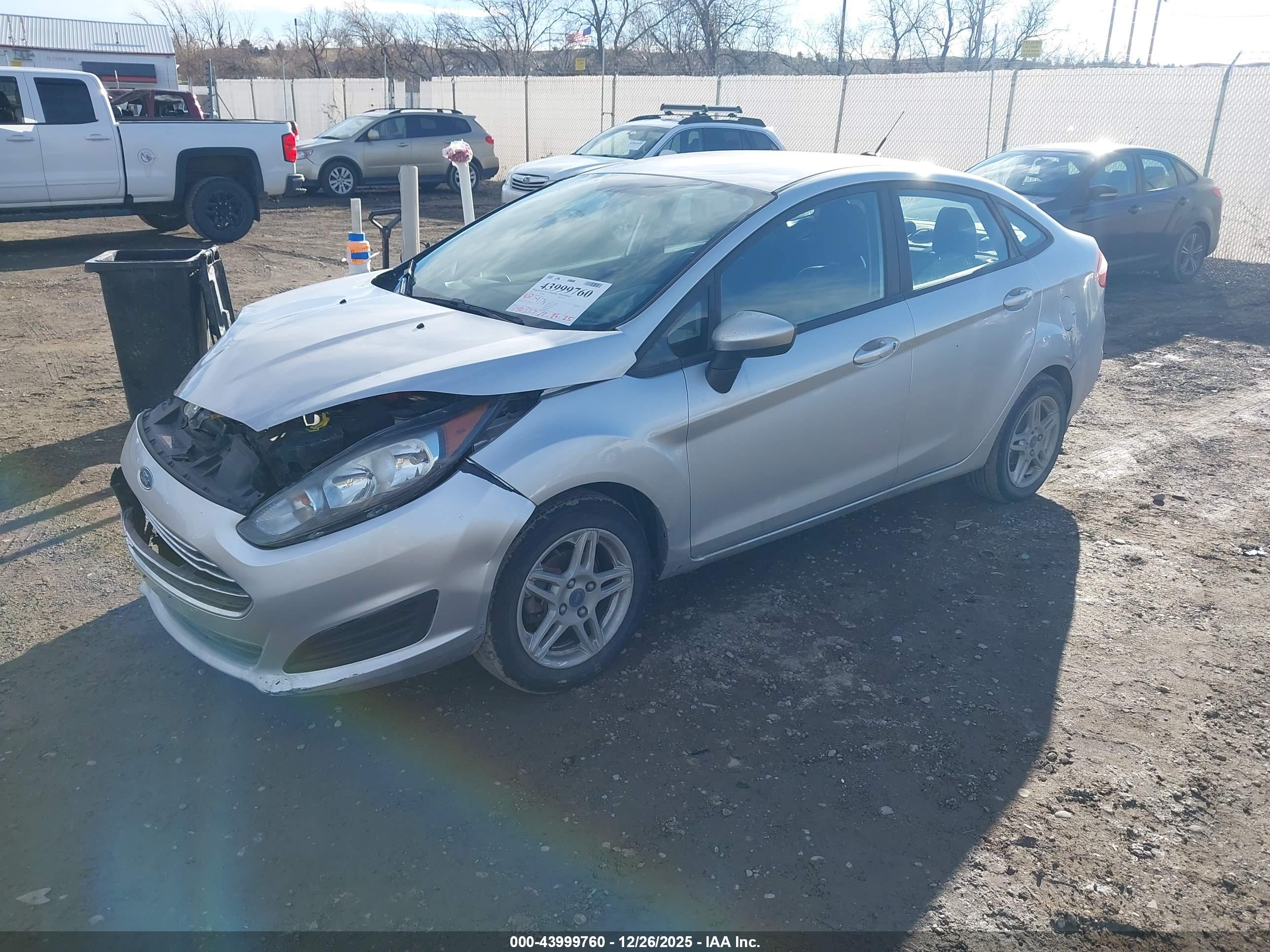 FORD FIESTA image 2