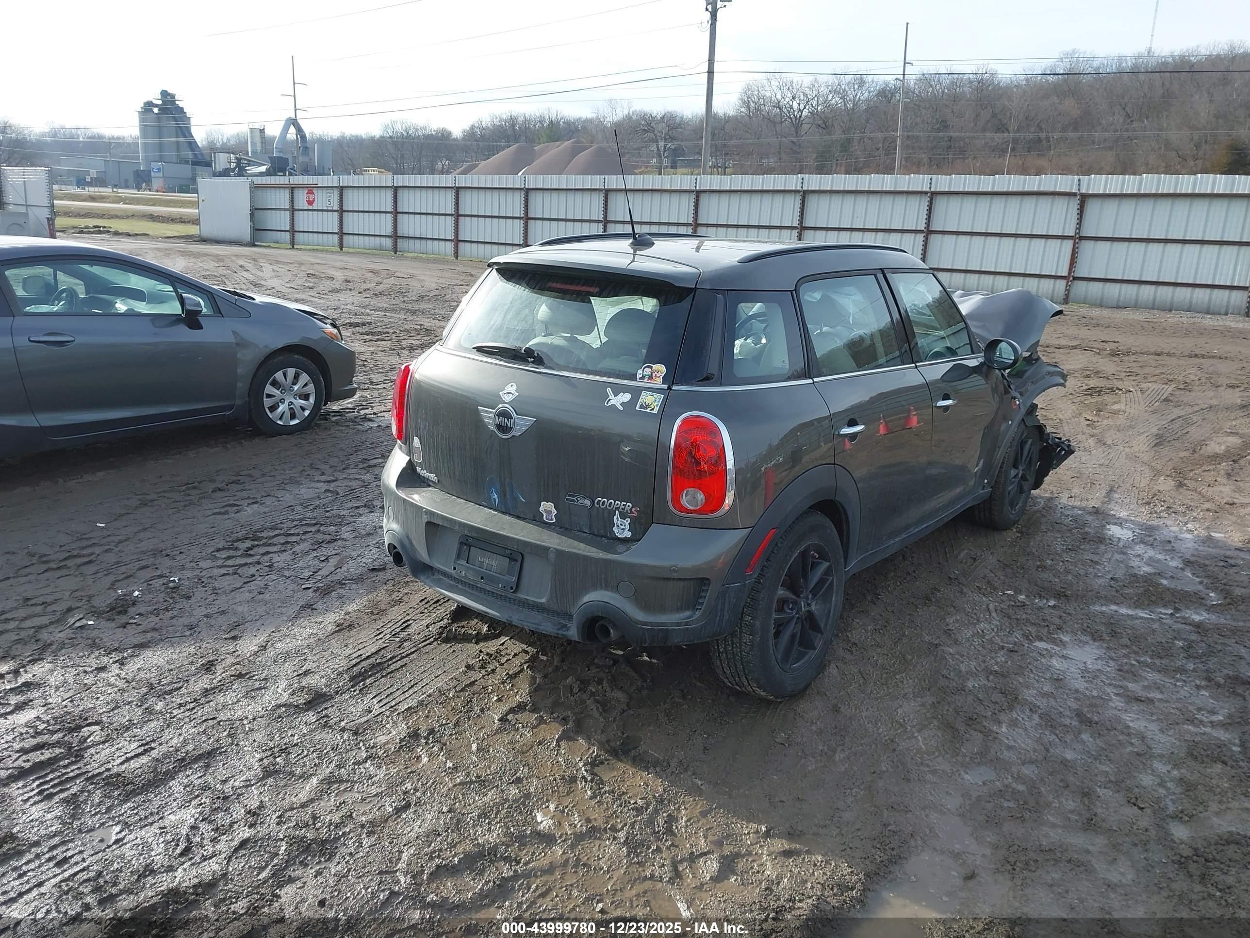 MINI COOPER image 4