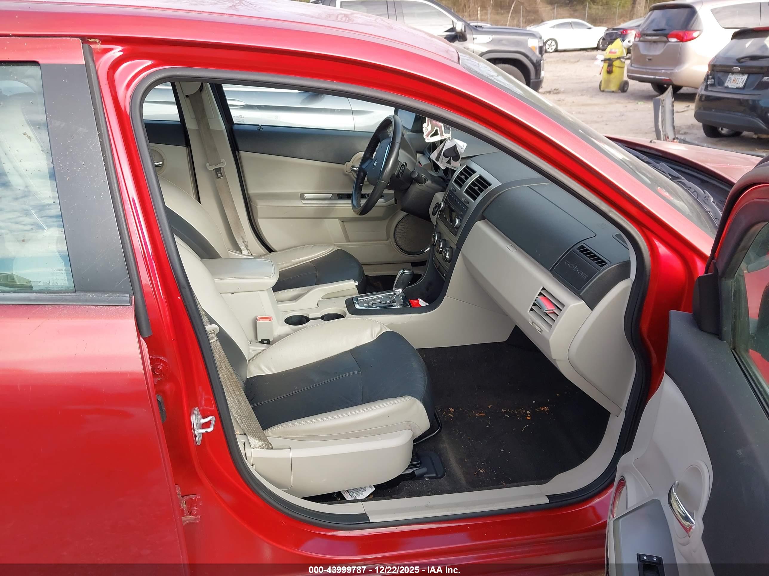 DODGE AVENGER image 5